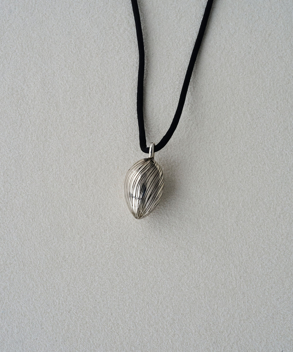 美品 R.ALAGAN BRIDGET PENDANT ネックレス　チョーカー BRIDGET PENDANT｜R.ALAGAN(ララガン)公式通販｜ブリッジペンダント