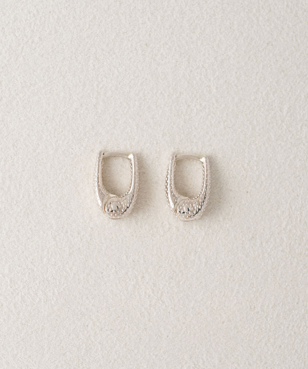 【最終価格】R.ALAGAN TINY DOT HOOPS silver TINY DOT THIN HOOPS｜R.ALAGAN(ララガン)公式通販｜ドットピアス