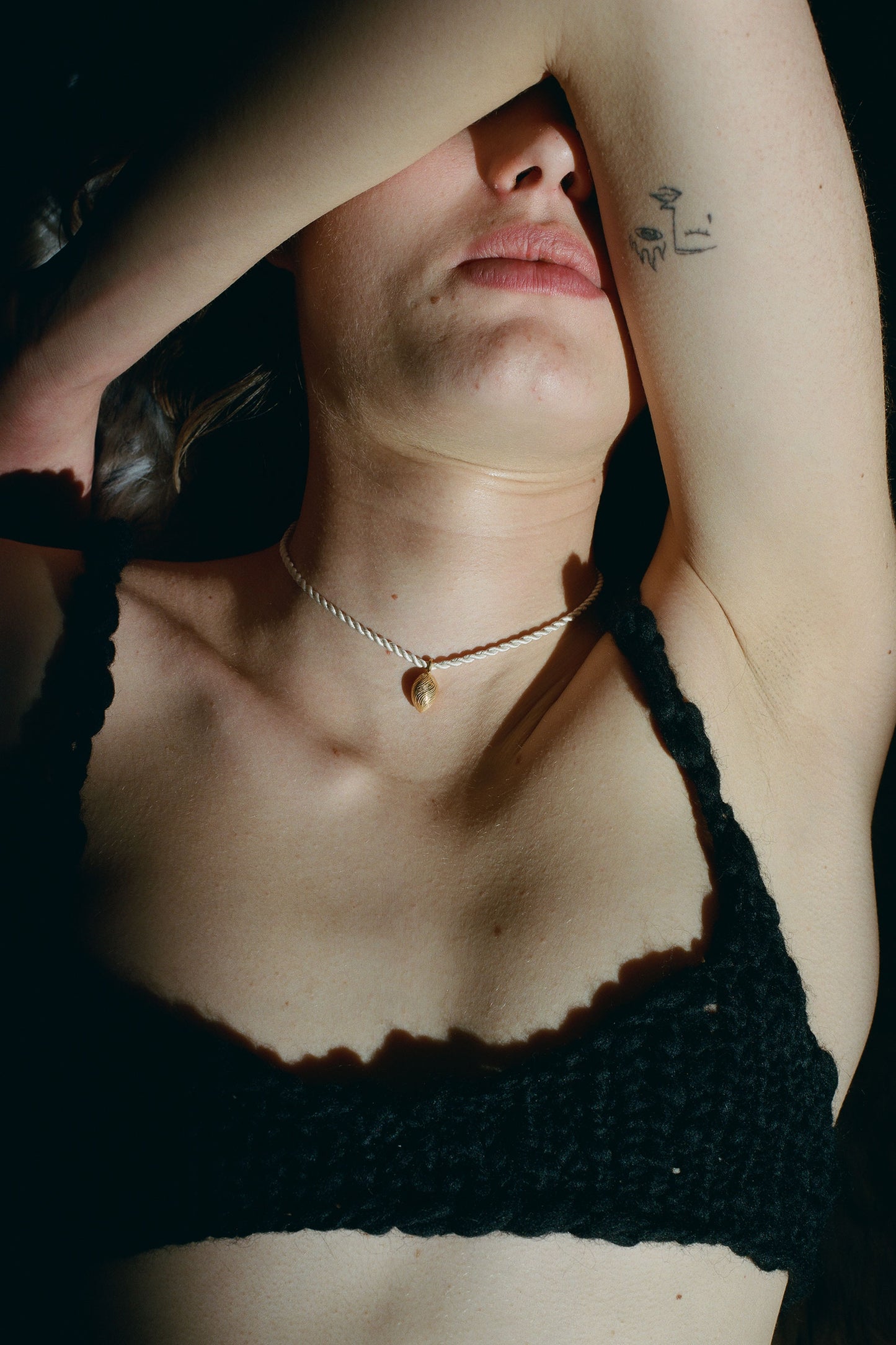 TINY BRIDGET CHOKER/GOLD
