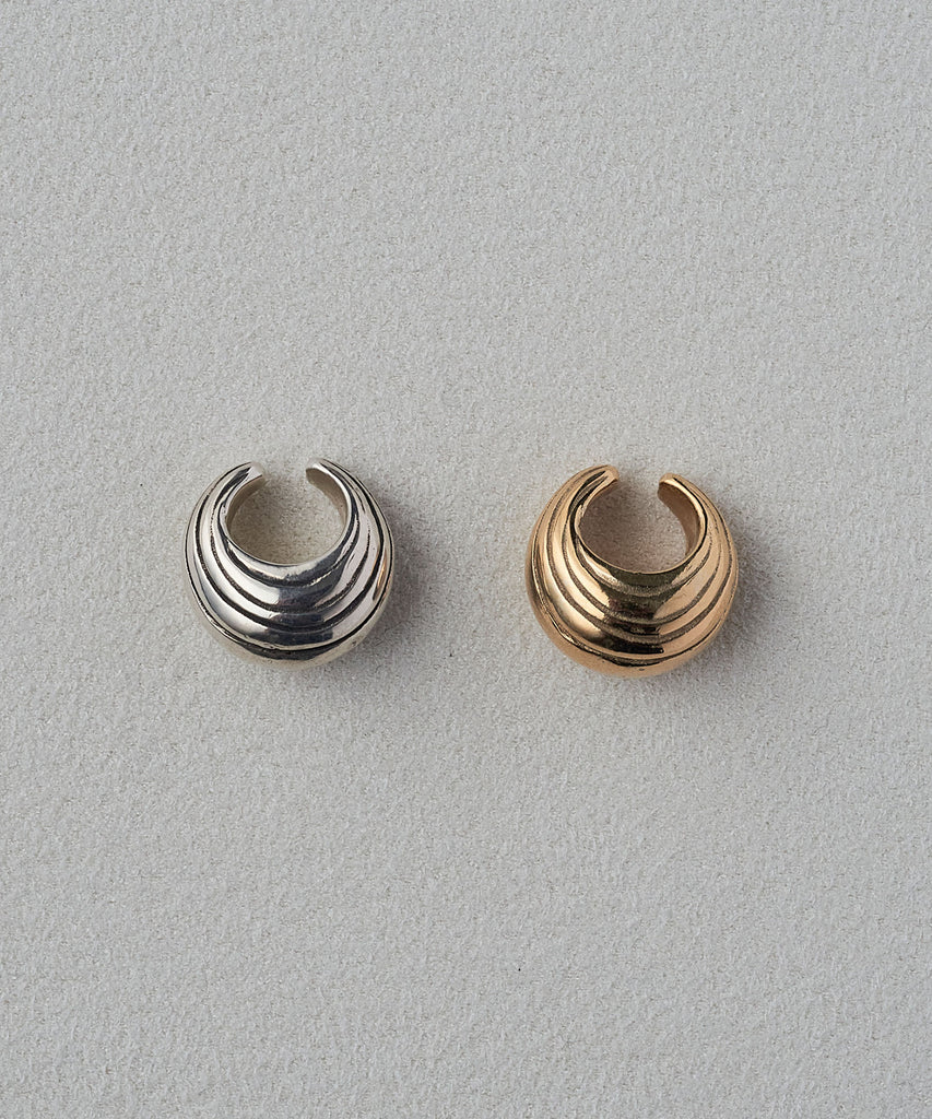 <tc>SHIMA EAR CUFF</tc>