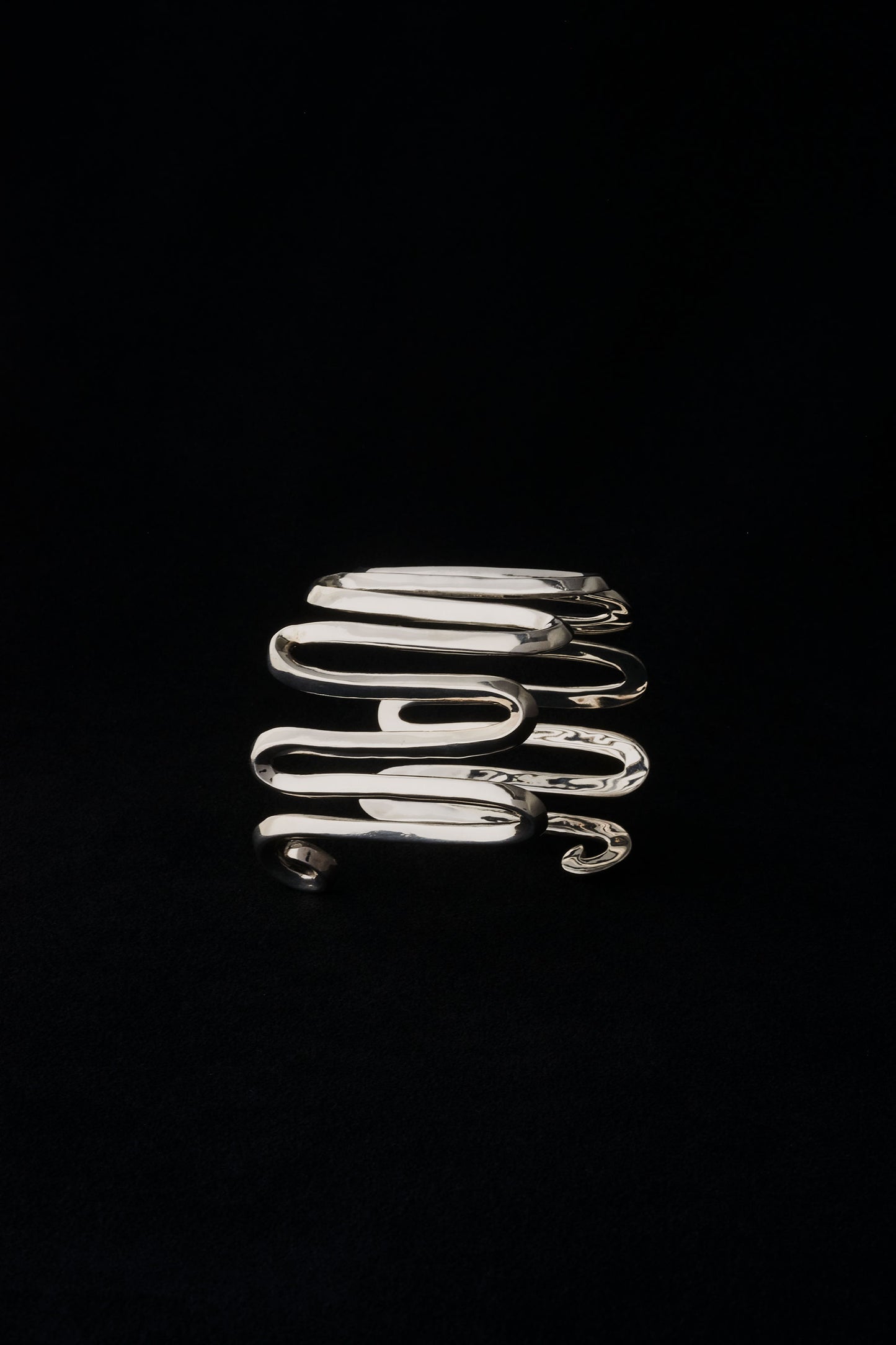 FICKLE  BANGLE