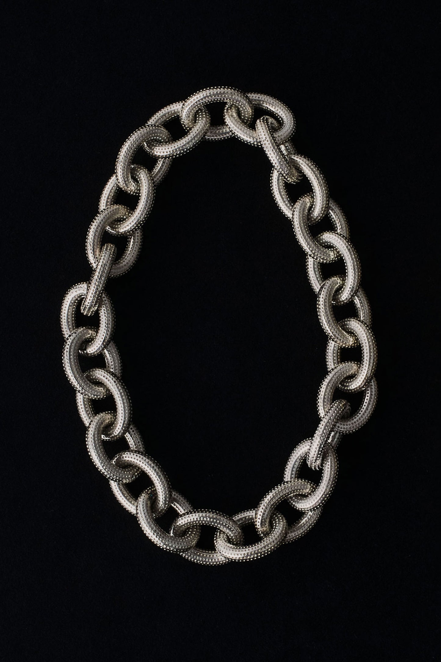 ENTWINED NECKLACE
