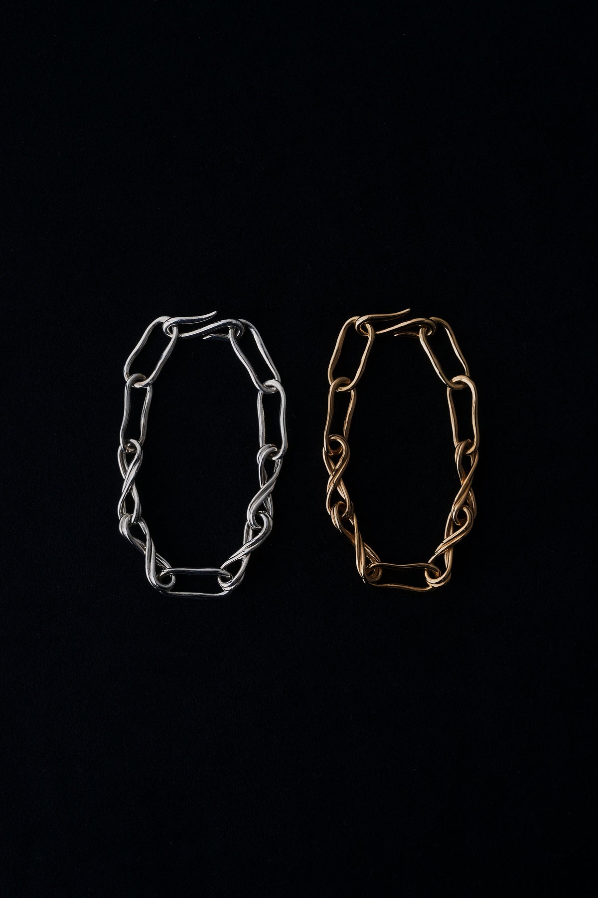 DOUBLE DELICATE CHAIN BRACELET