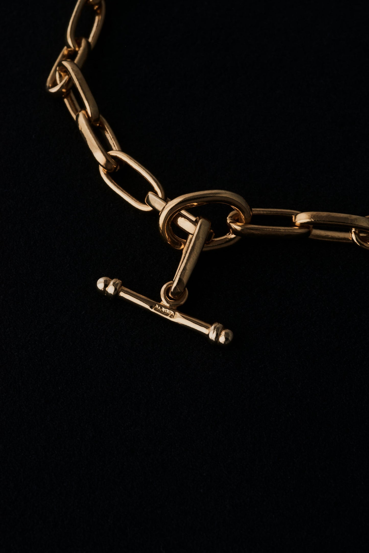 CLASSIC CHAIN NECKLACE