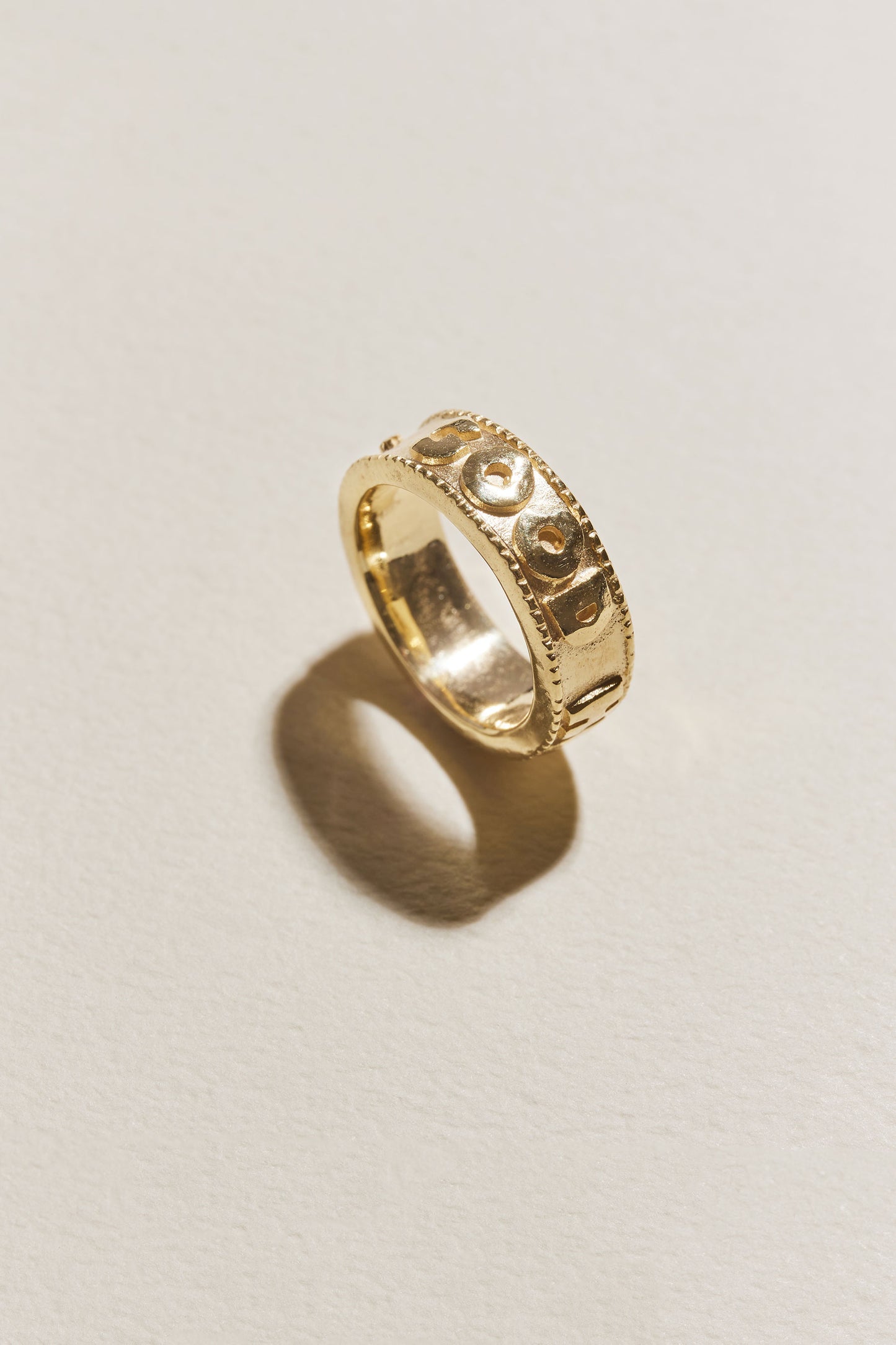 ENGRAVED RING "GOOD HUMORIST"