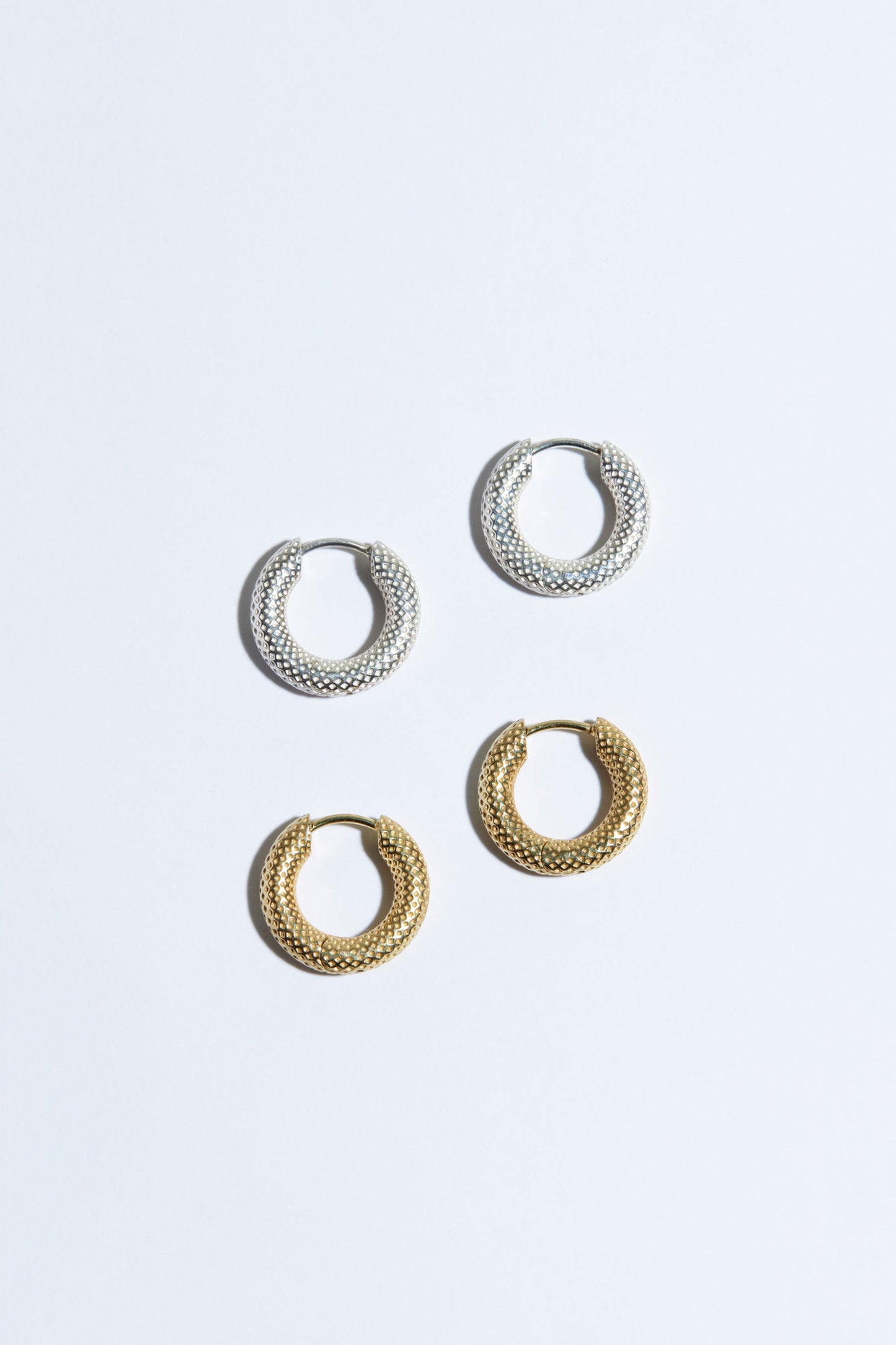 TINY DOT HOOPS