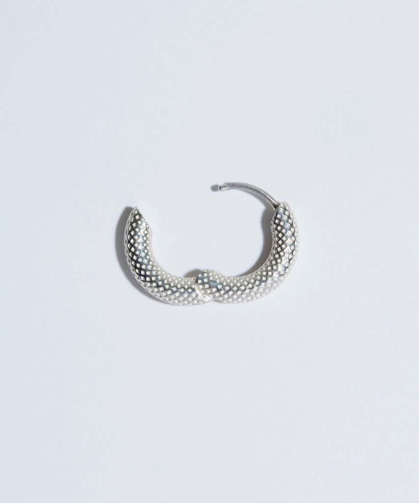 TINY DOT HOOPS(1PIECE)