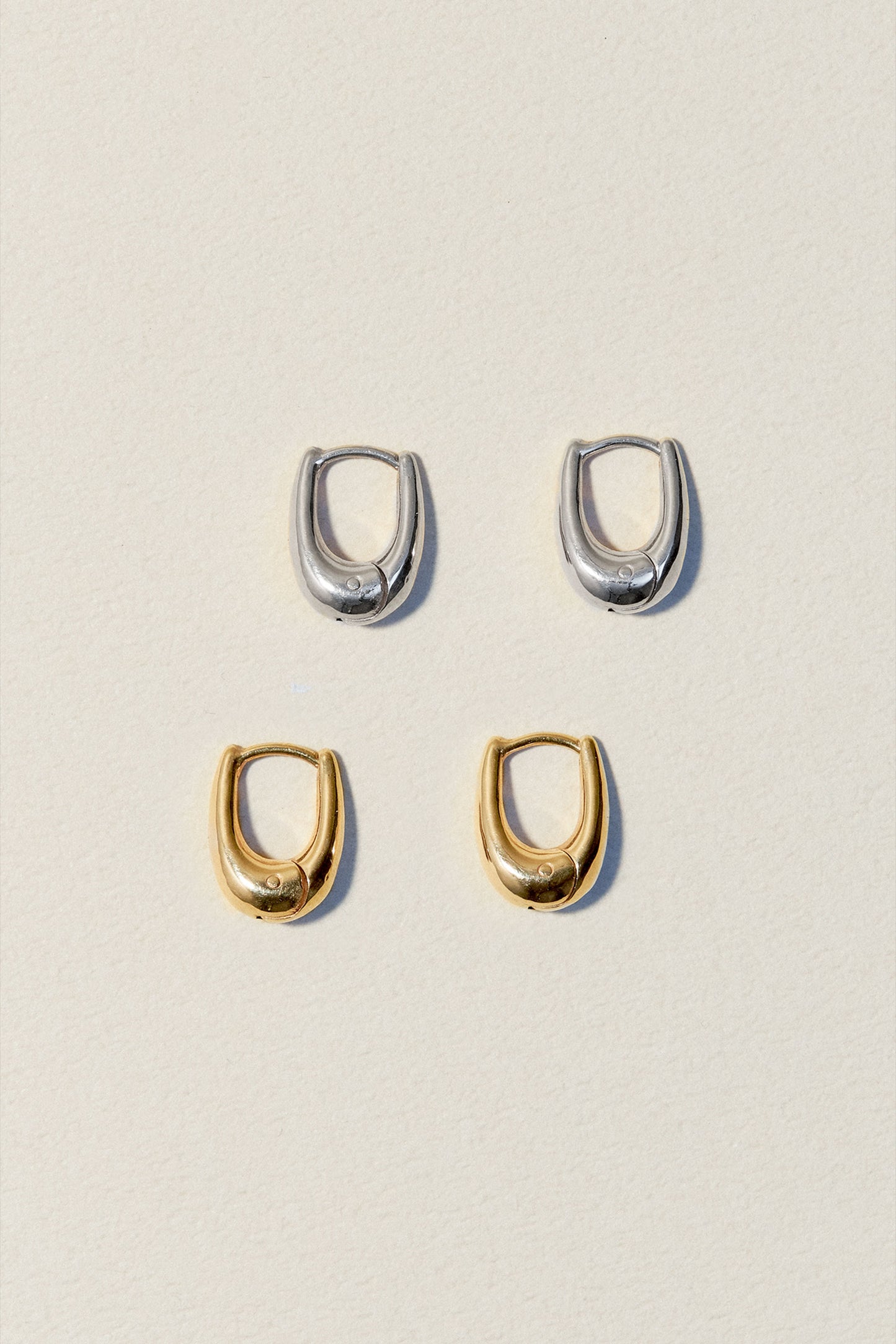 TINY TINY PUFFY HOOPS