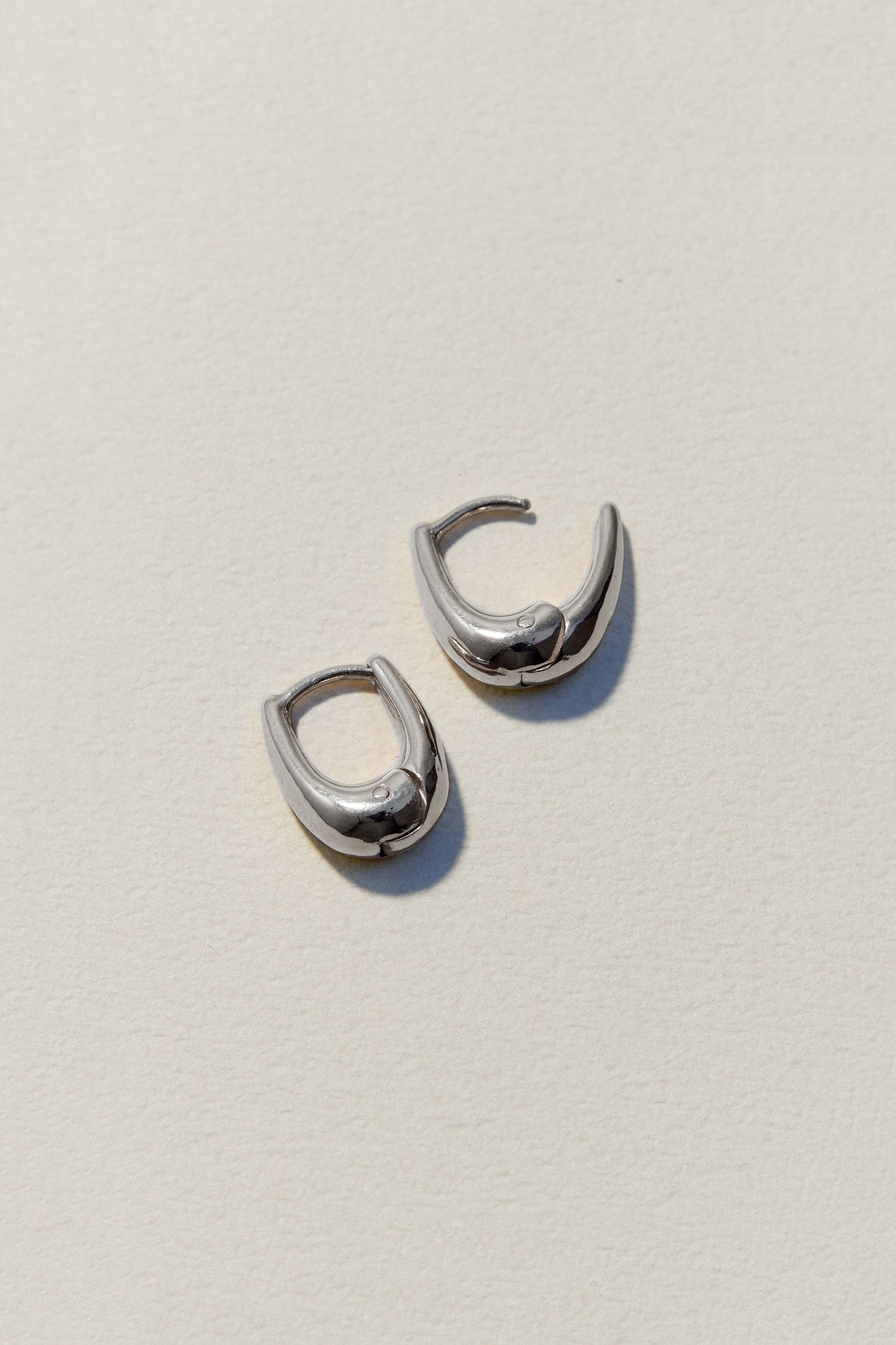 TINY TINY PUFFY HOOPS｜R.ALAGAN(ララガン)公式通販｜タイニィパフィ