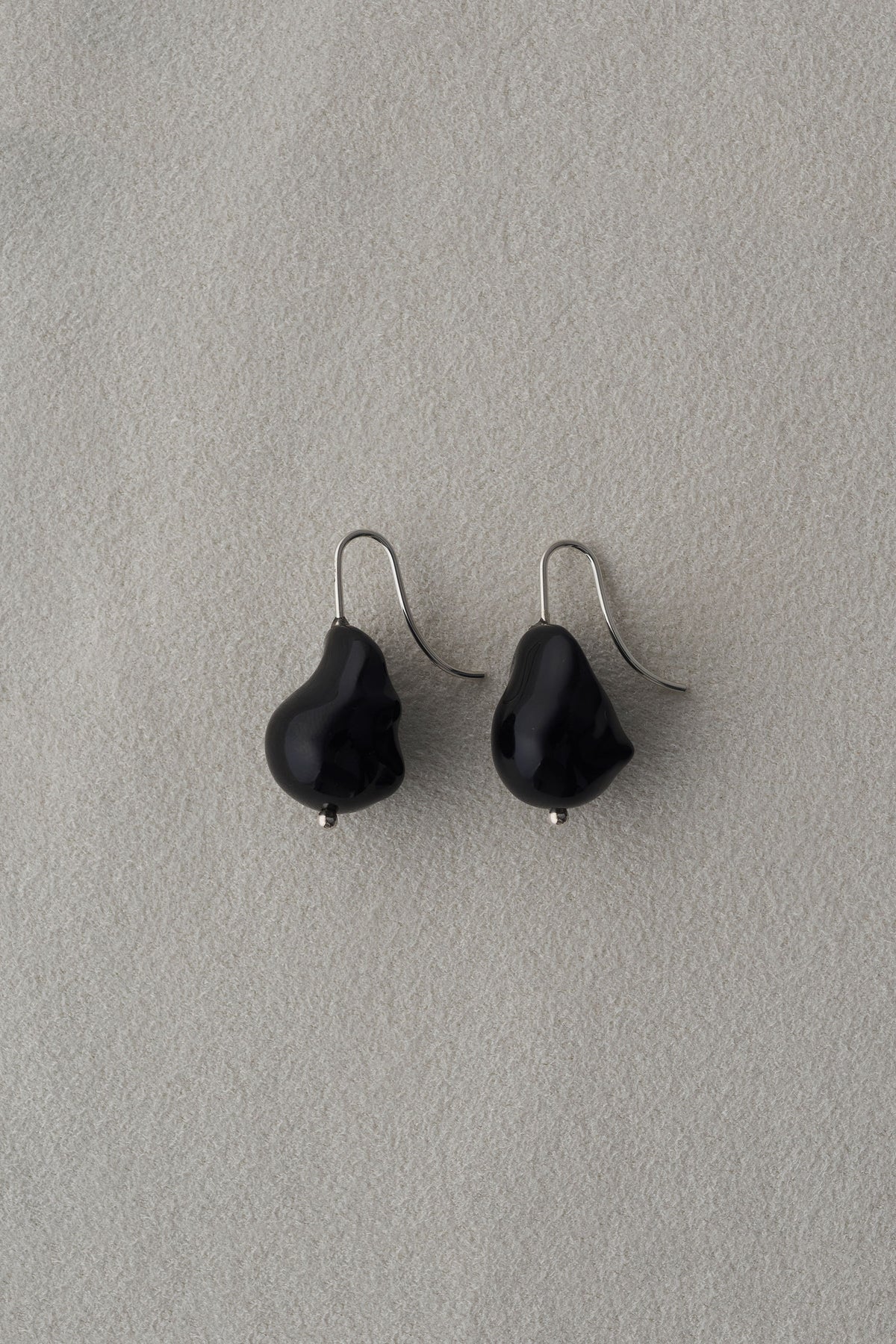 DISTORTED STONE EARRINGS