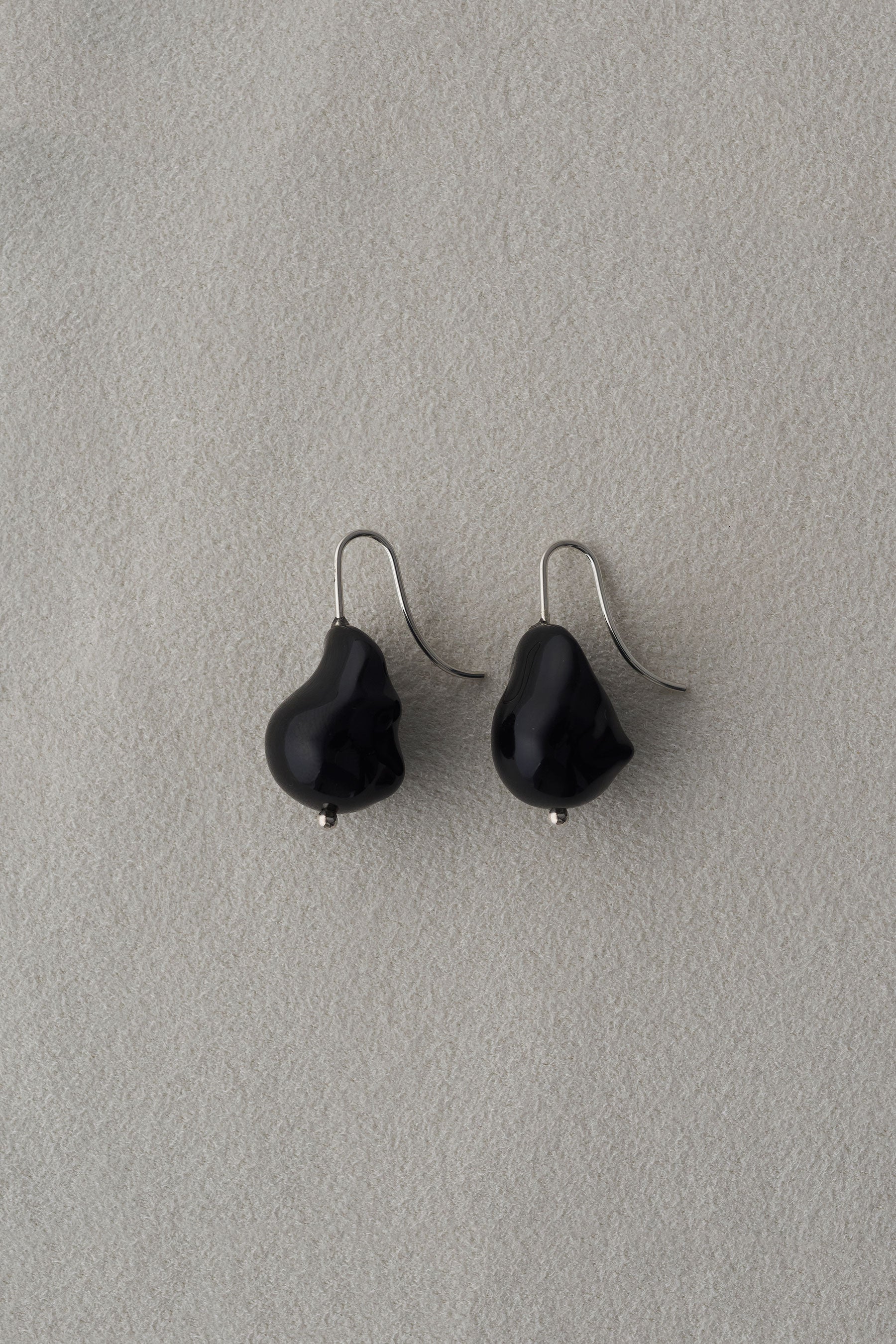 DISTORTED STONE EARRINGS