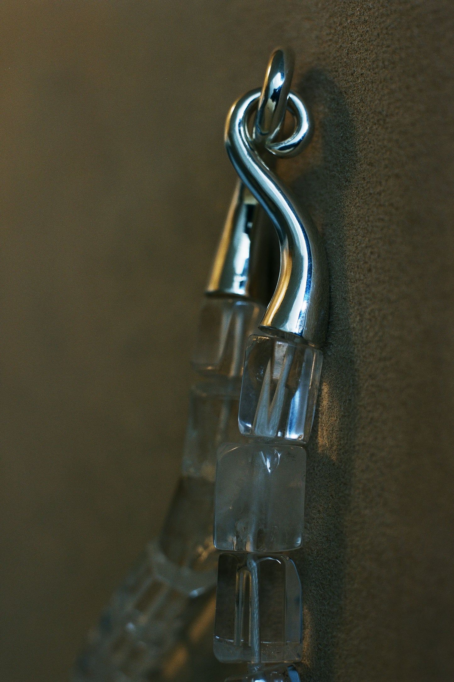 CRYSTAL WATER NECKLACE