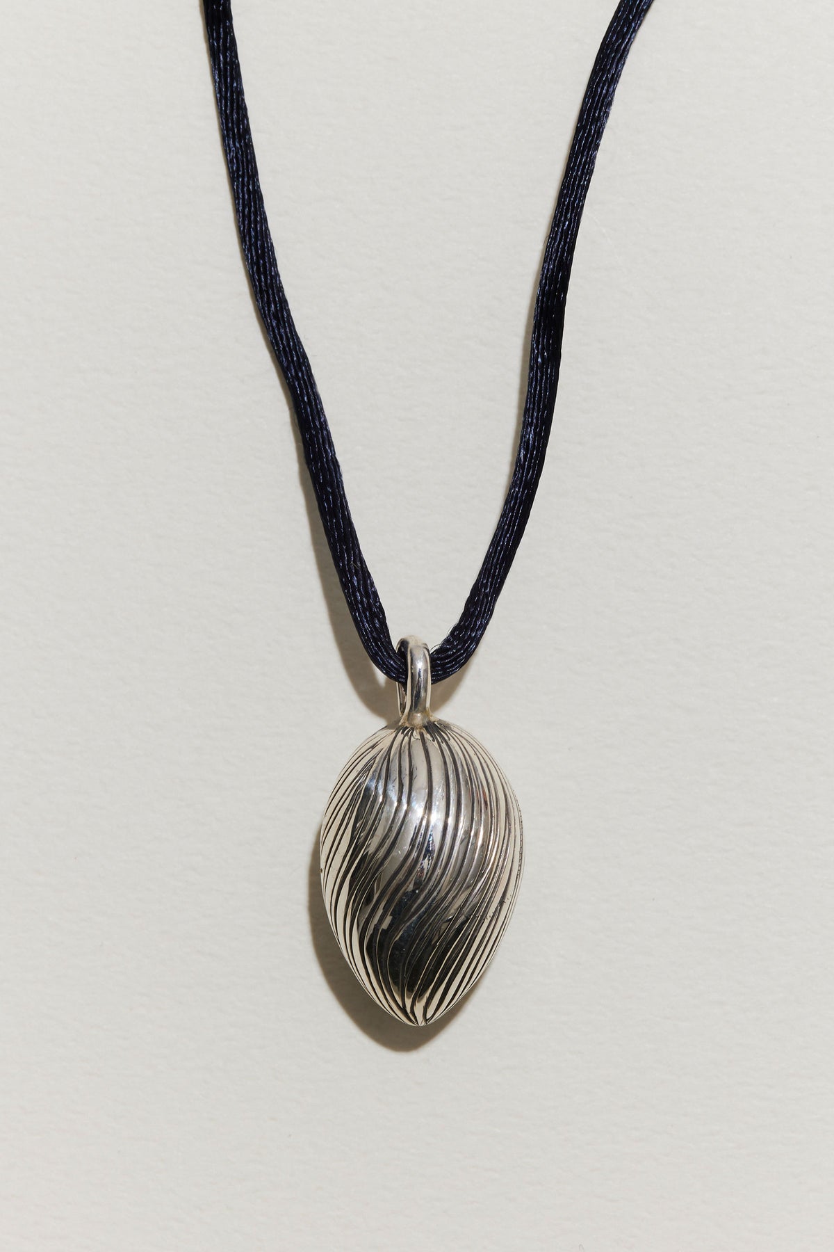BRIDGET PENDANT