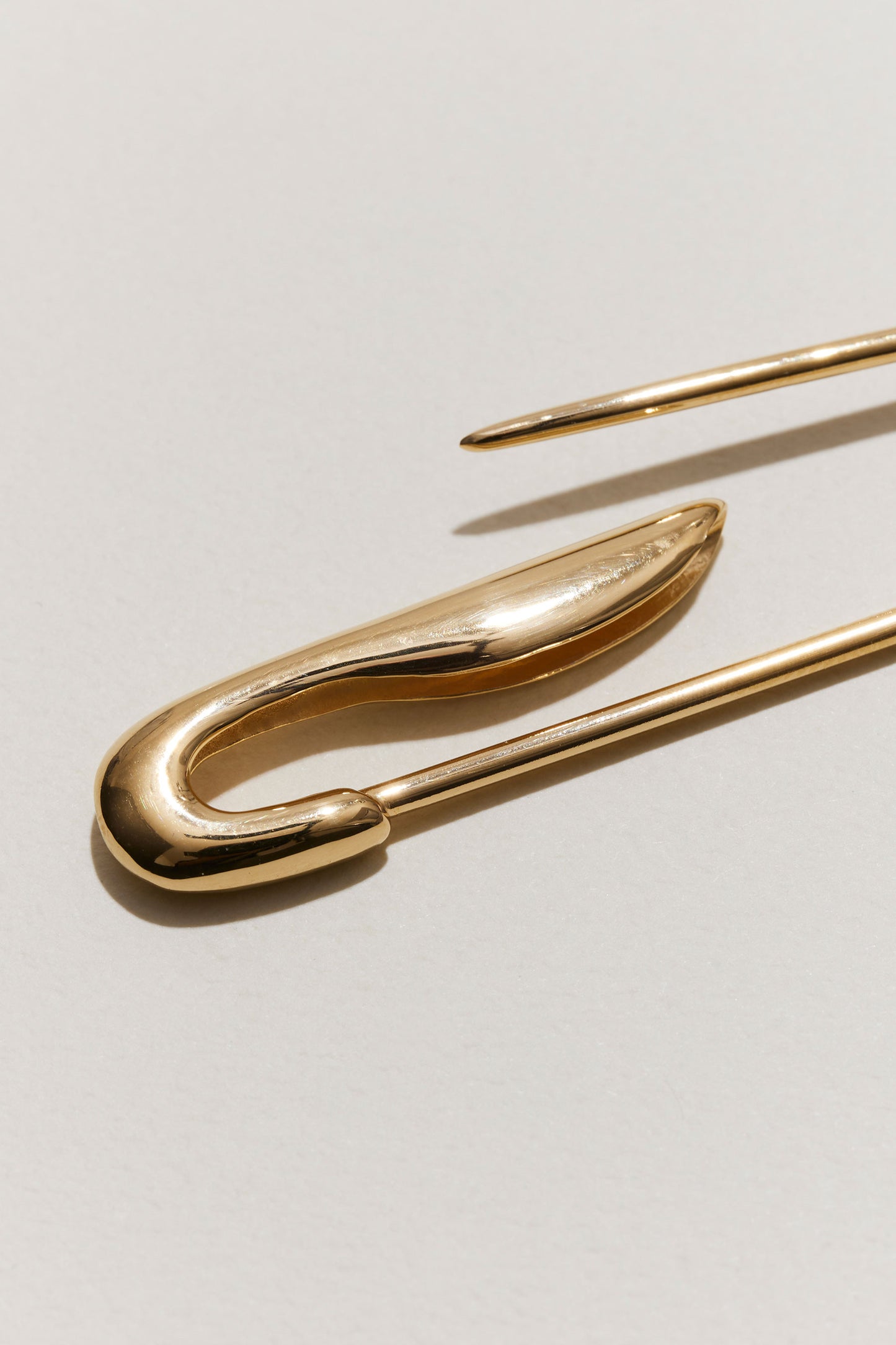 MATURE PIN