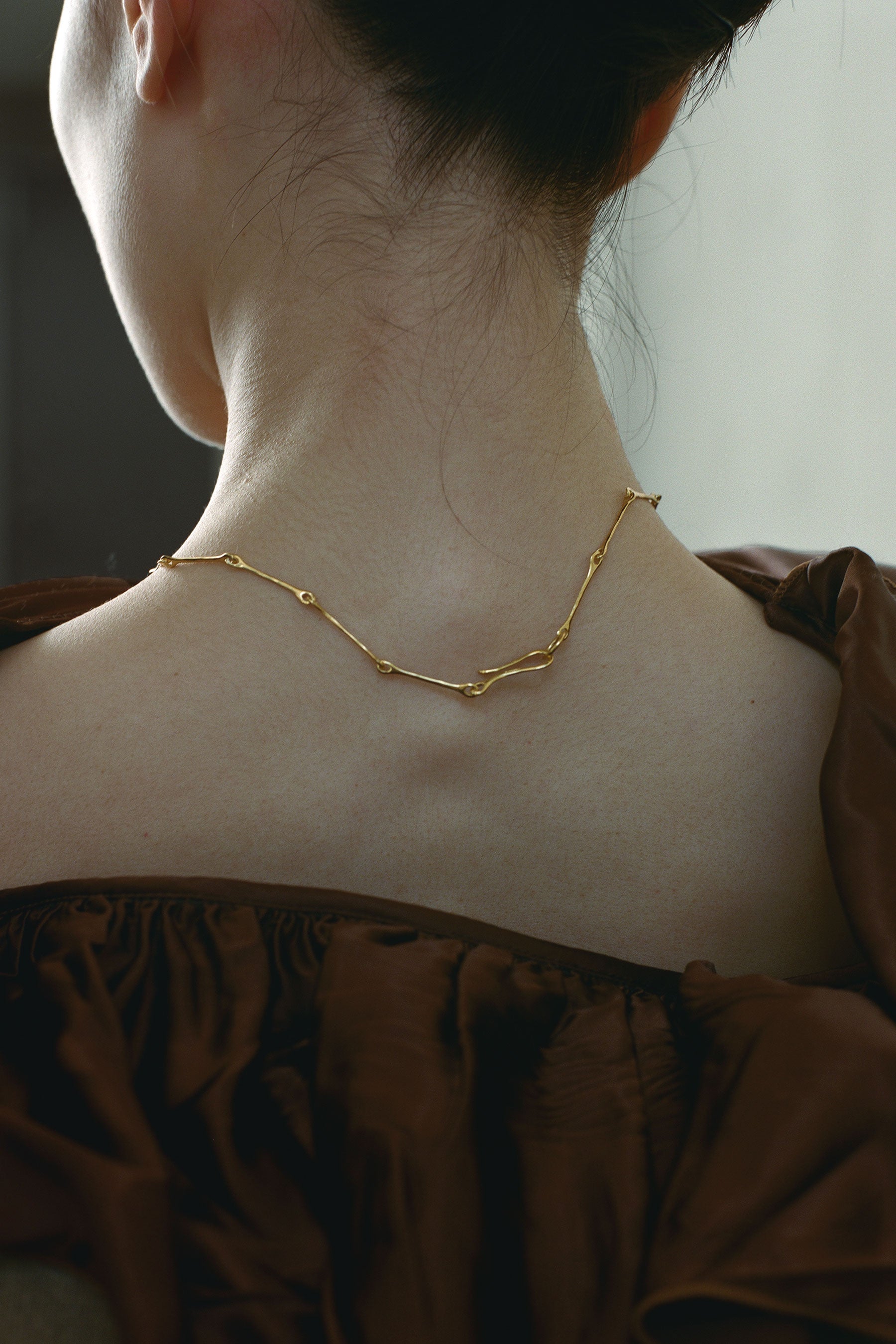 THIN FIBULA CHAIN NECKLACE｜R.ALAGAN(ララガン)公式通販｜フィブラ