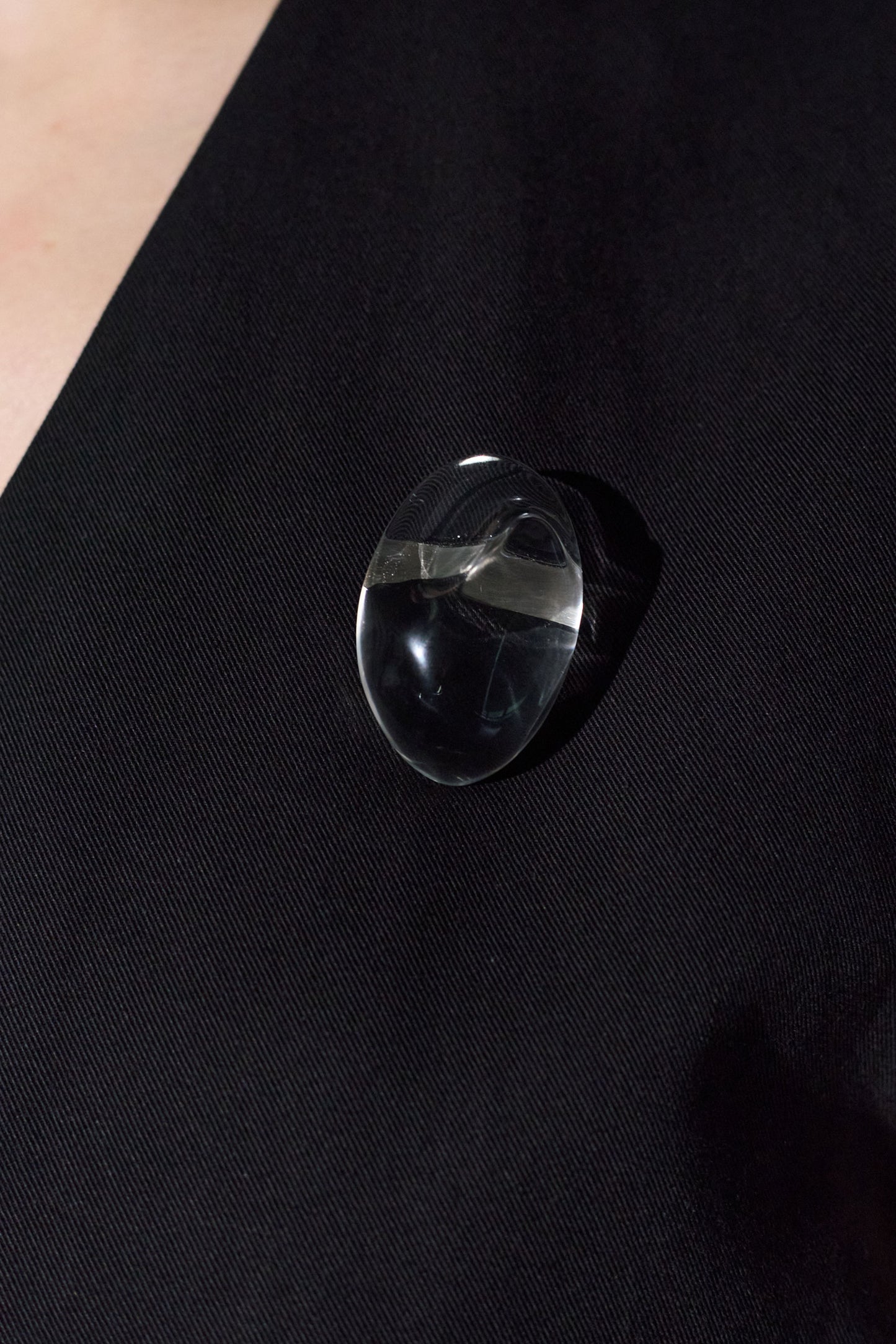 BOROCCO BROOCH