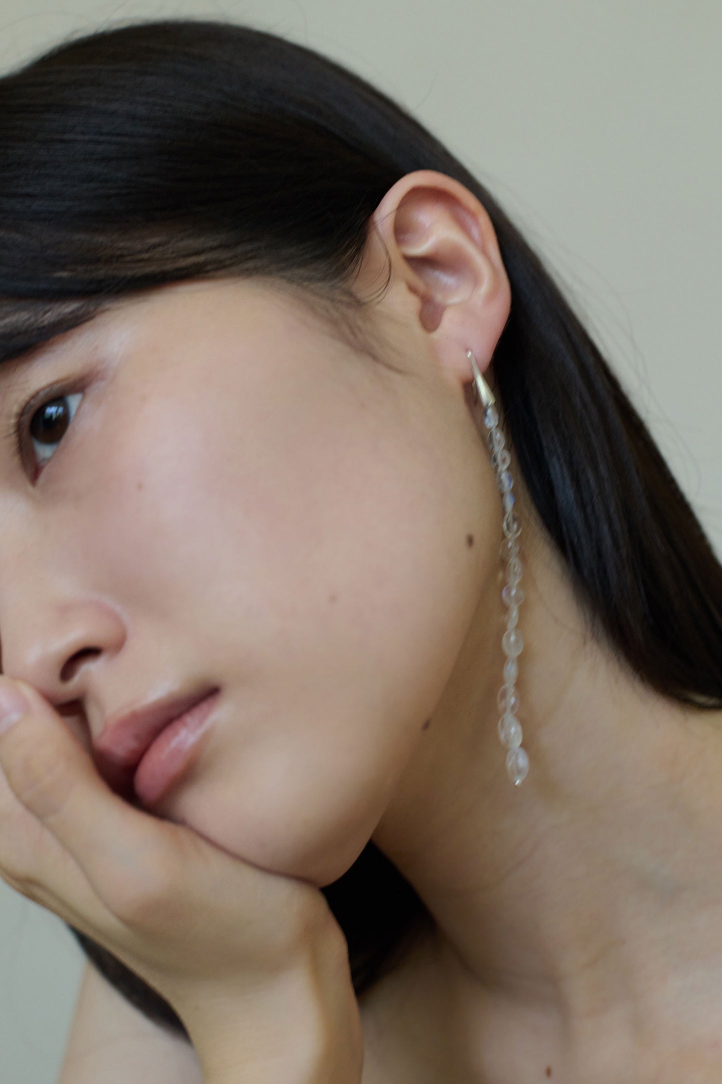 STEPPING STONE EARRINGS MOONSTONE