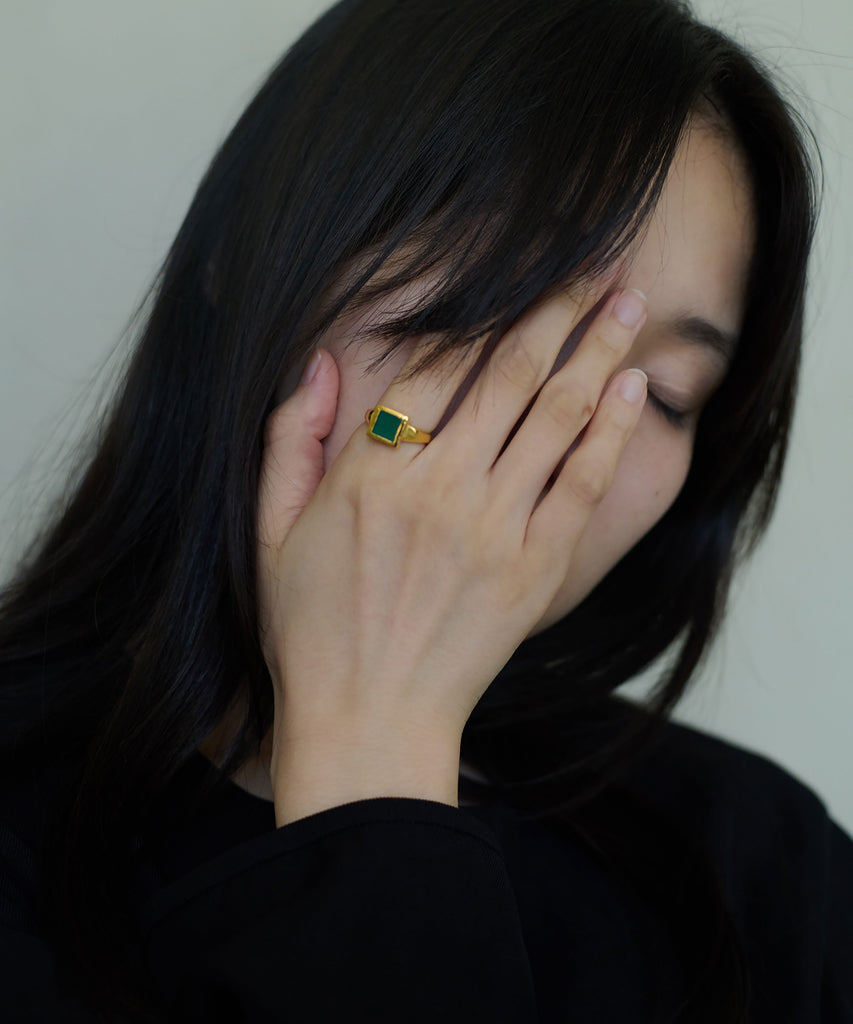 ANCIENT ROMAN RING/GREEN ONYX