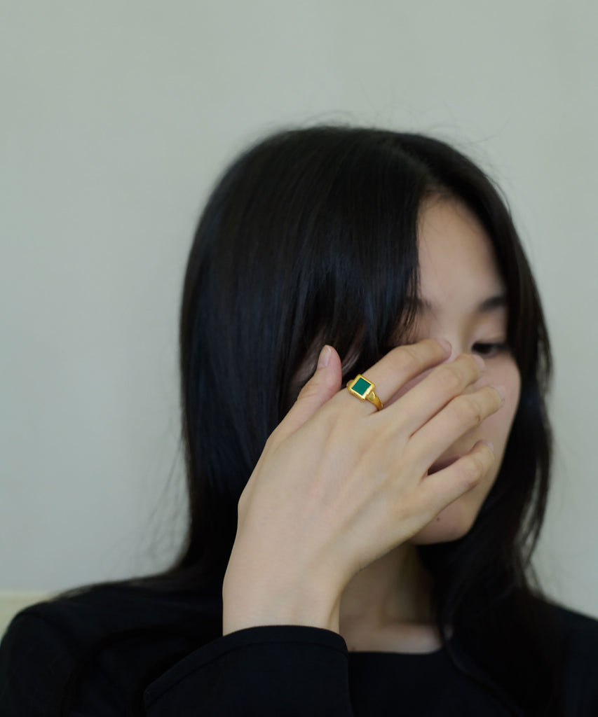 ANCIENT ROMAN RING/GREEN ONYX