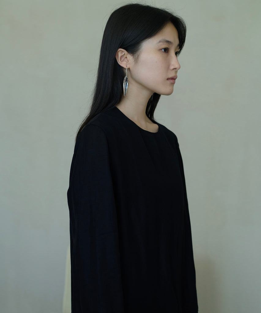 QUIETUDE EARRINGS
