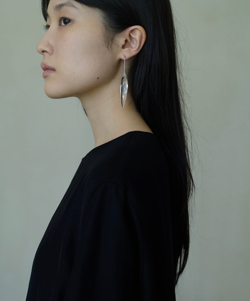 QUIETUDE EARRINGS