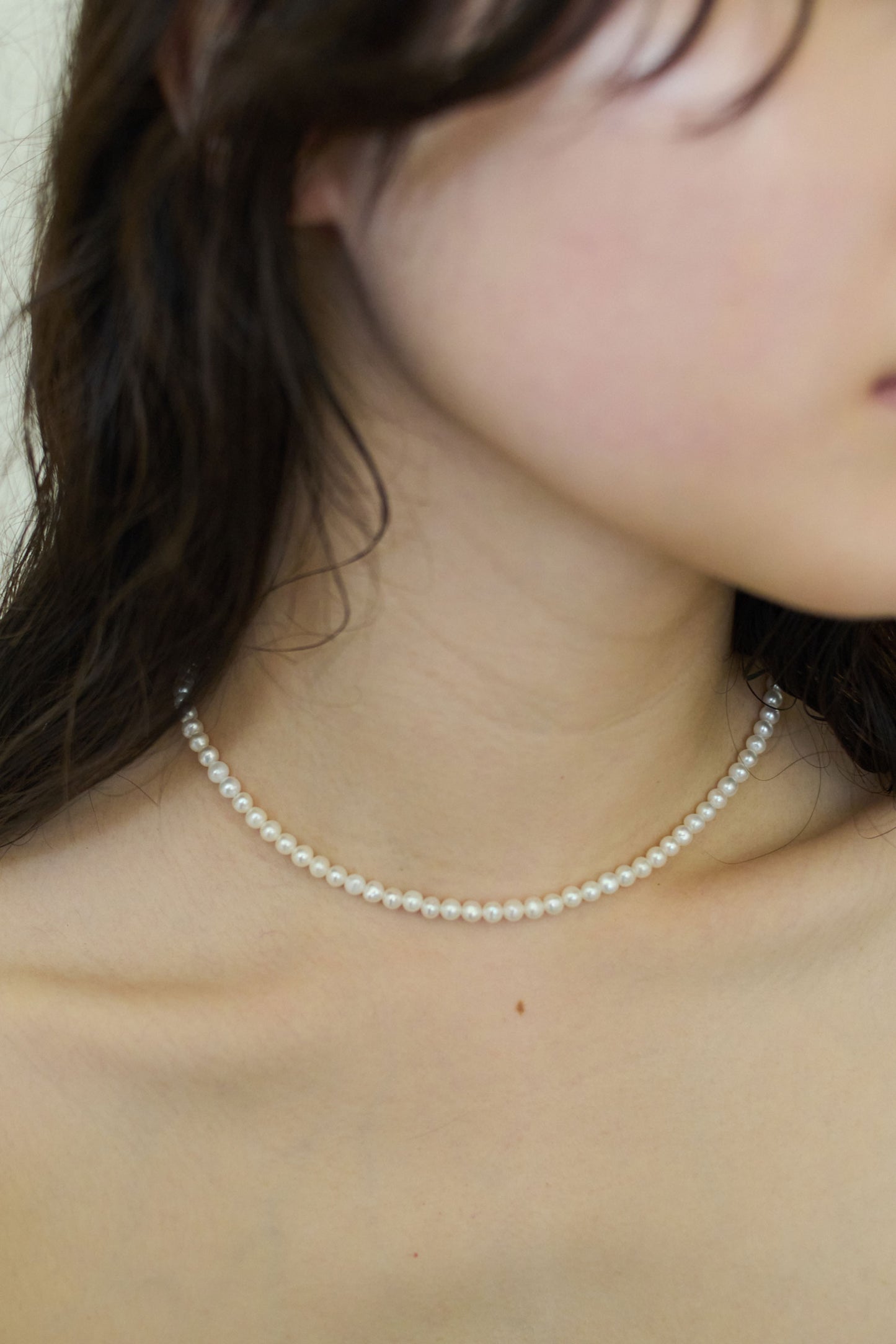BABY PEARL COLLAR