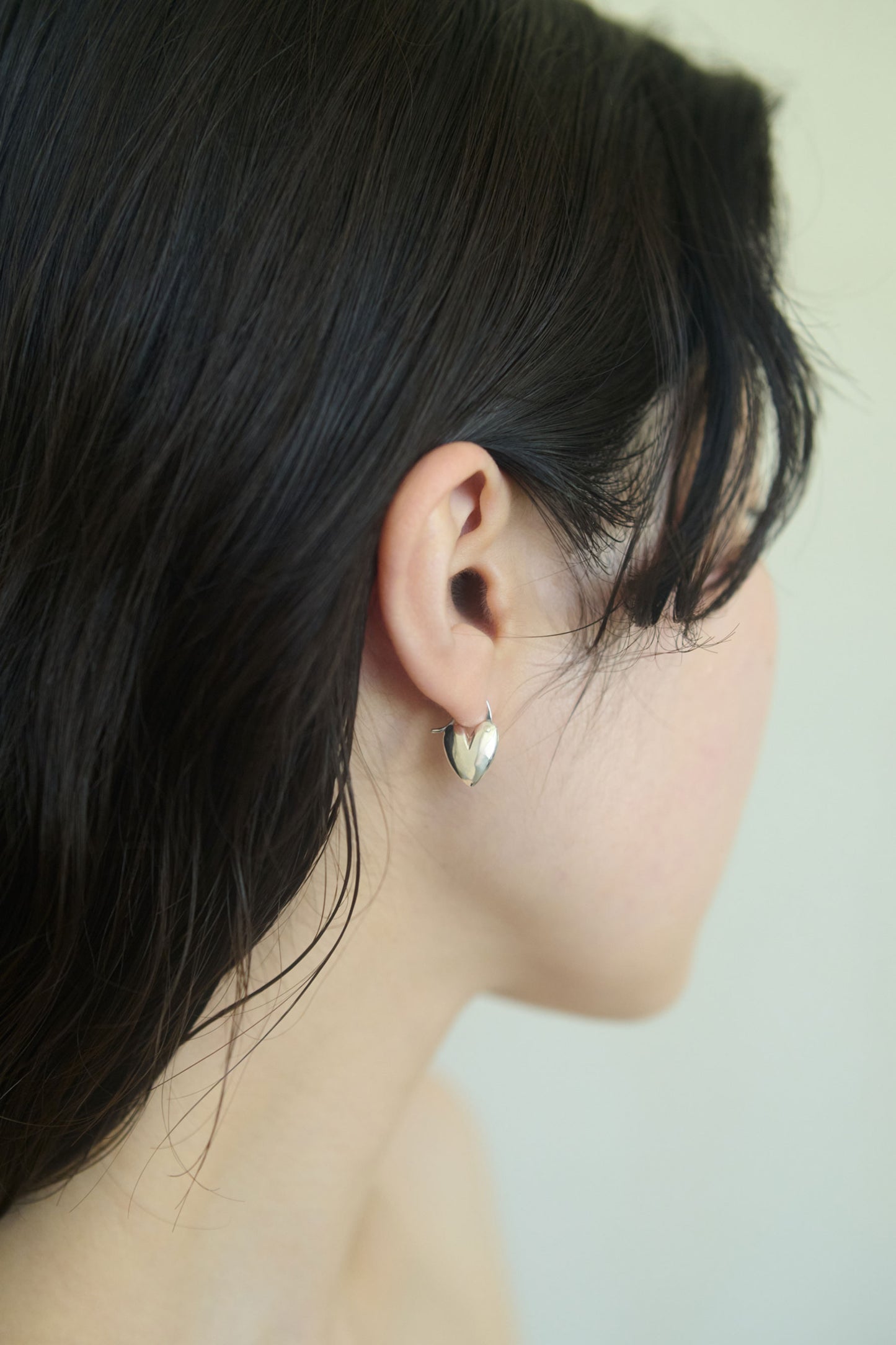 TINY TINY PUFFY HEART HOOPS