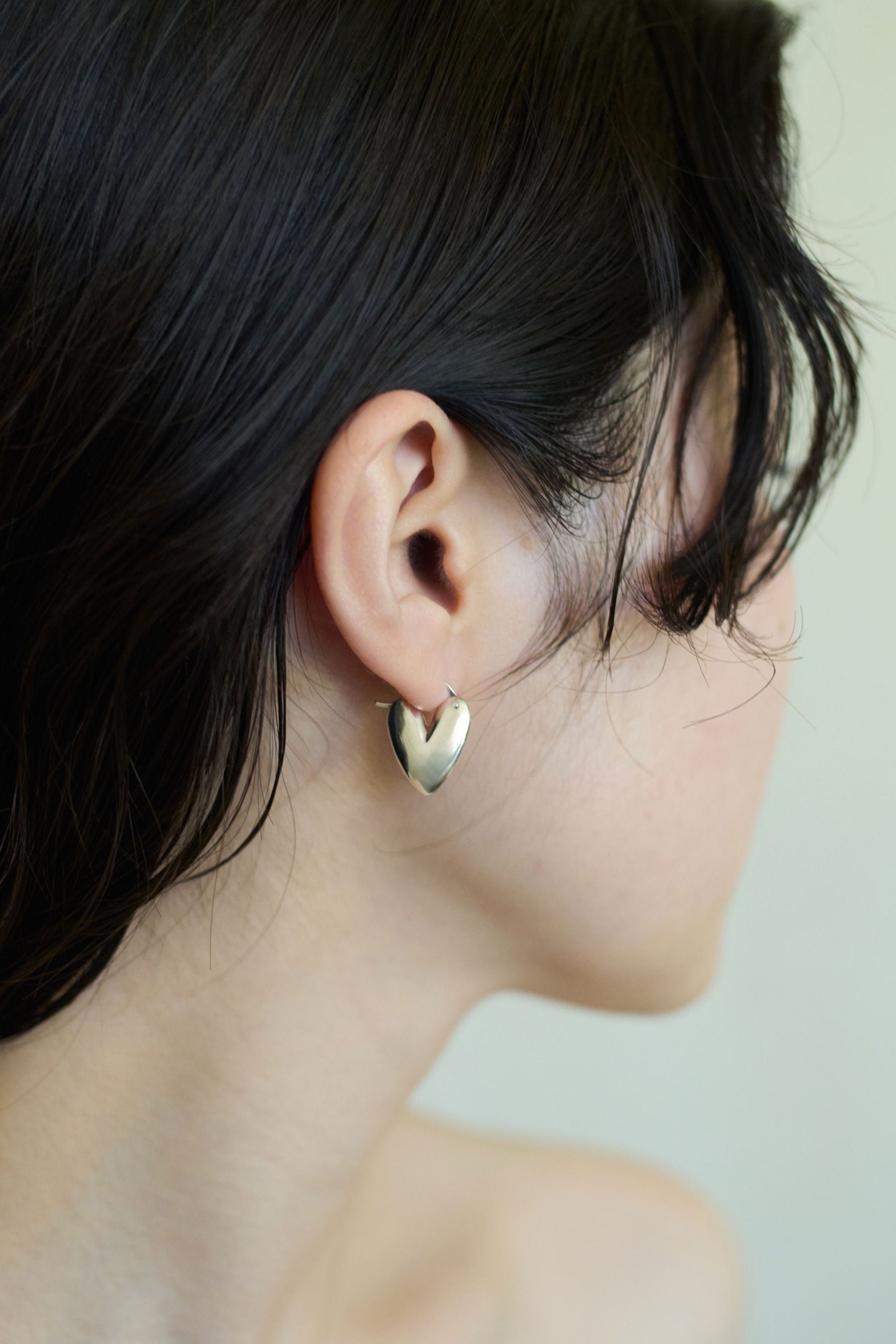 TINY PUFFY HEART HOOPS｜R.ALAGAN(ララガン)公式通販｜パフィハート