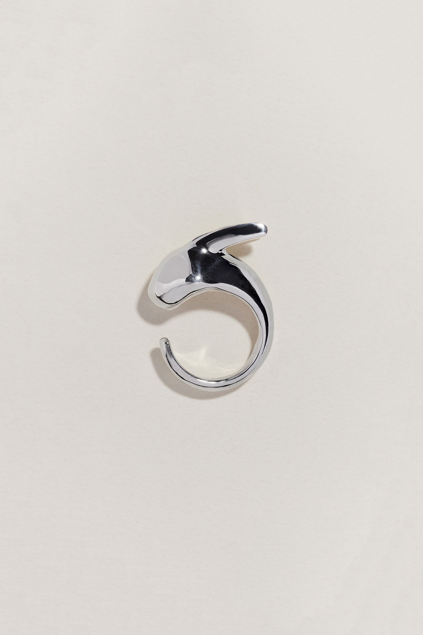 MOON RABBIT RING