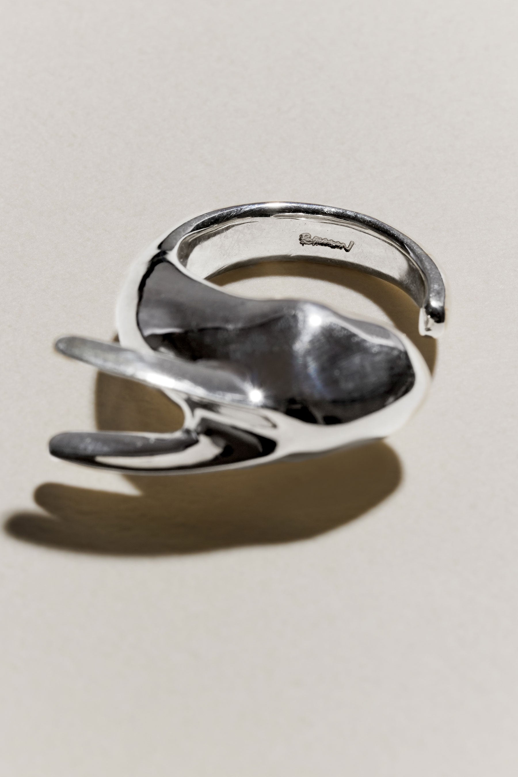 MOON RABBIT RING｜R.ALAGAN(ララガン)公式通販｜ムーンラビットリング