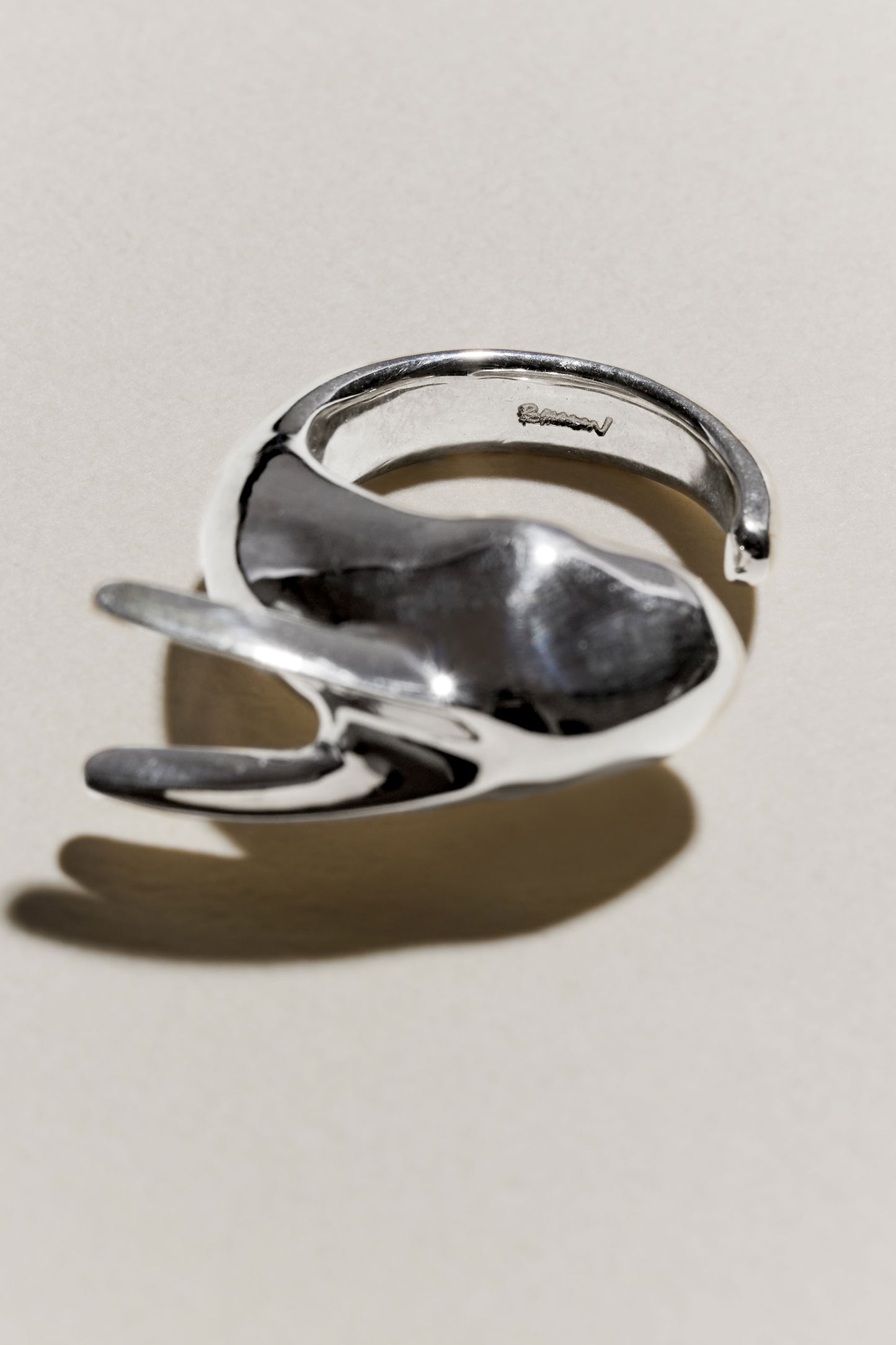 MOON RABBIT RING