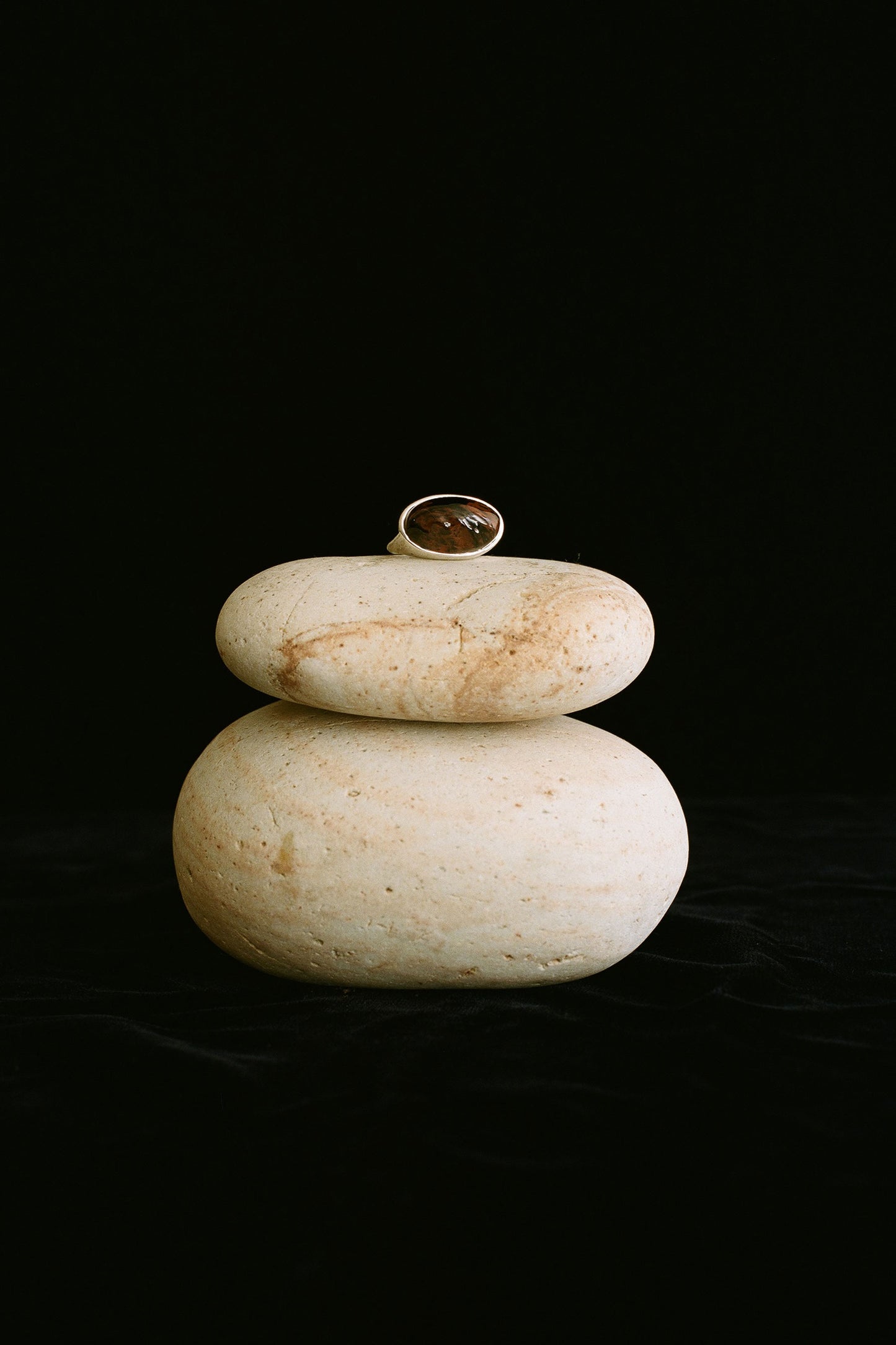 QUIETUDE RING