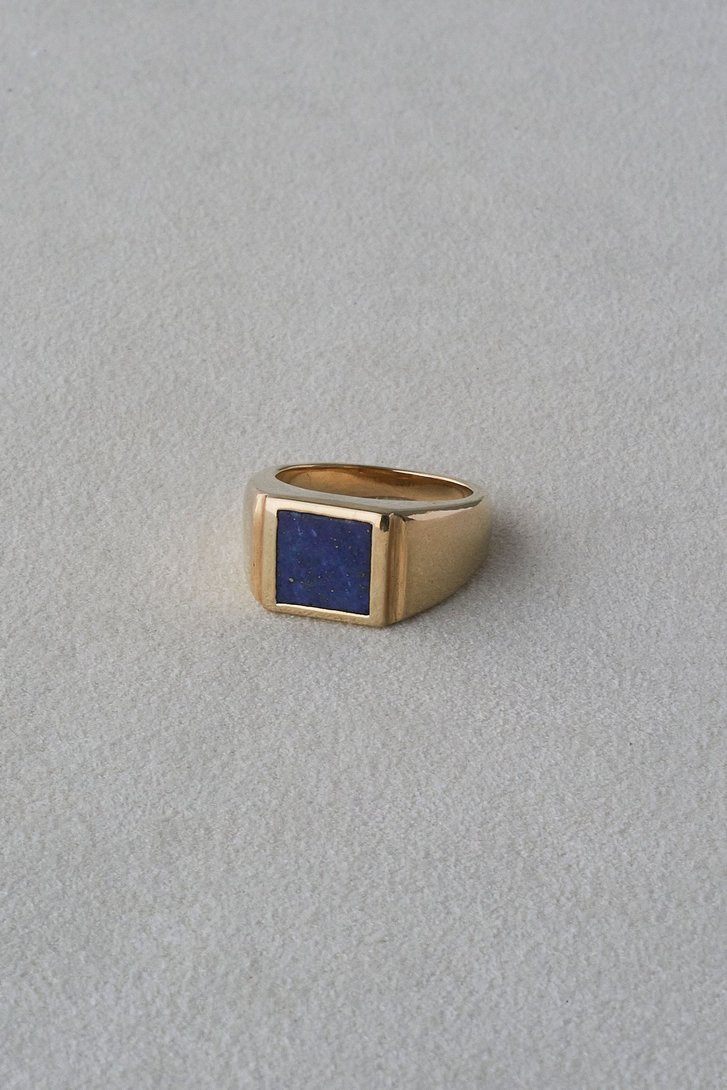 SIGNET RING/LAPIS