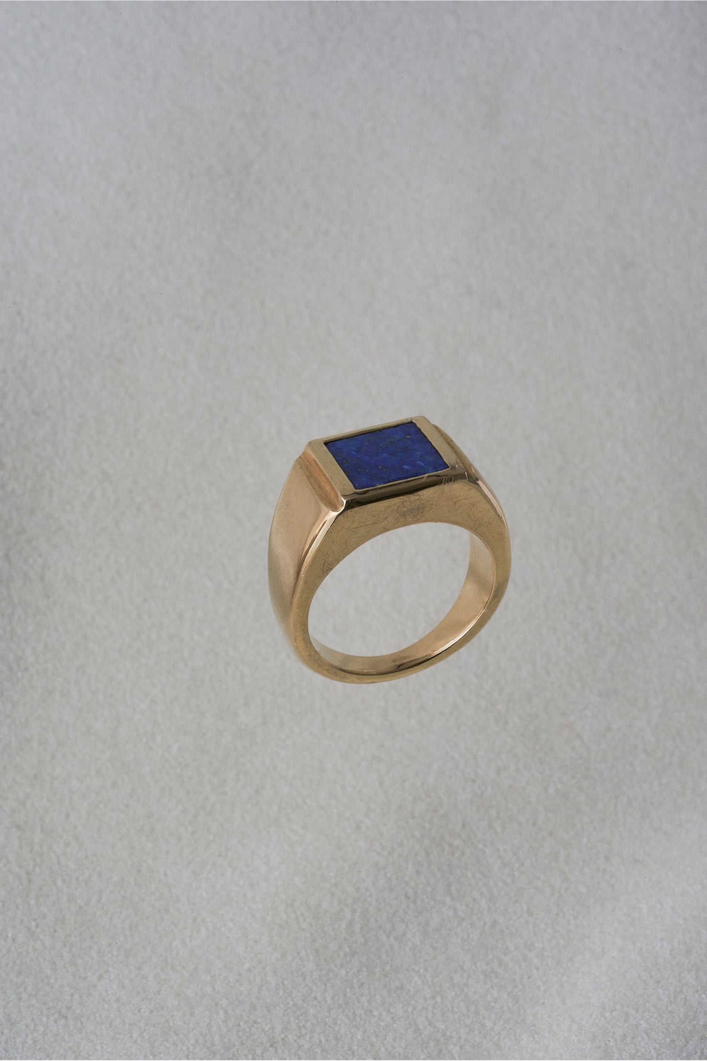 SIGNET RING/LAPIS
