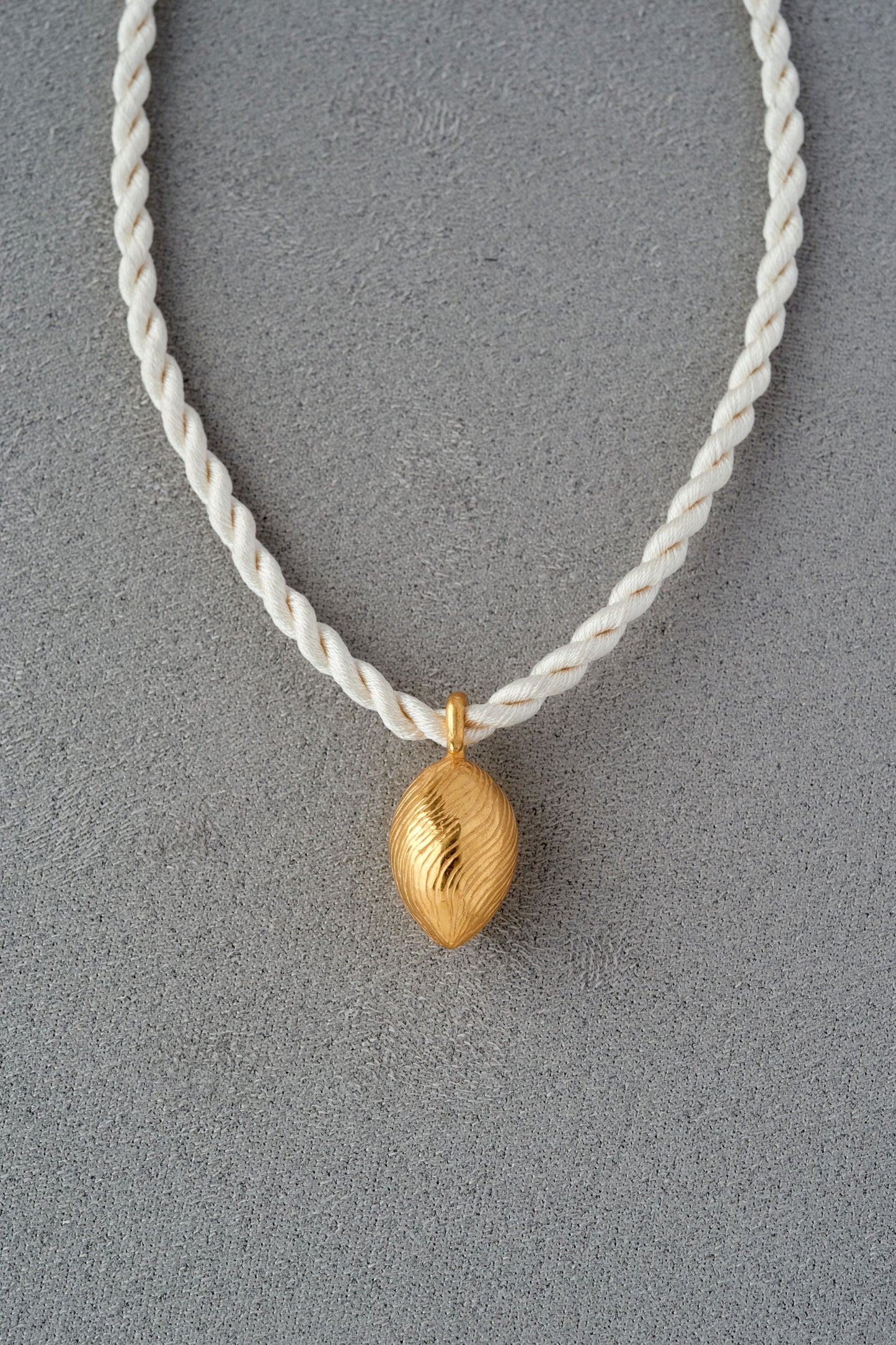 TINY BRIDGET CHOKER/GOLD