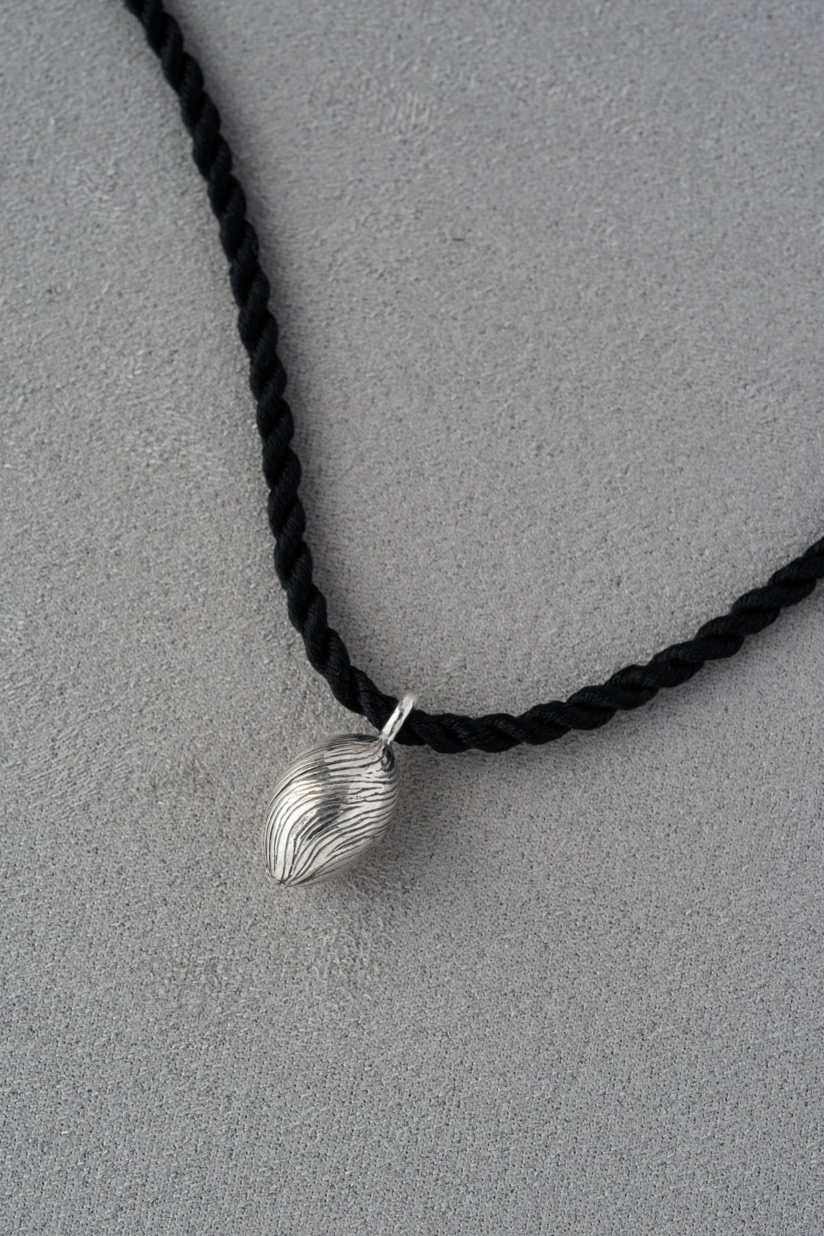 TINY BRIDGET CHOKER/SILVER