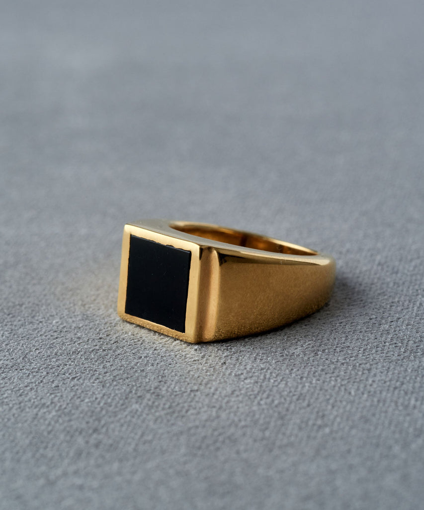 GRAND FATHER RING ONYX