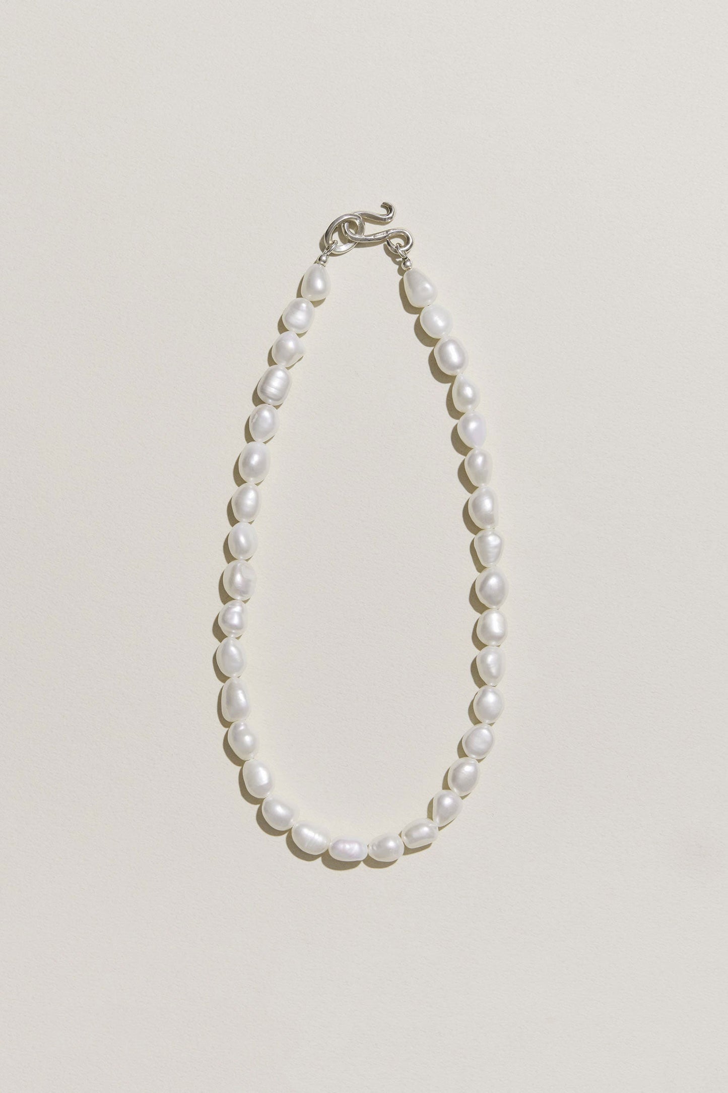MADAM PEARL NECKLACE