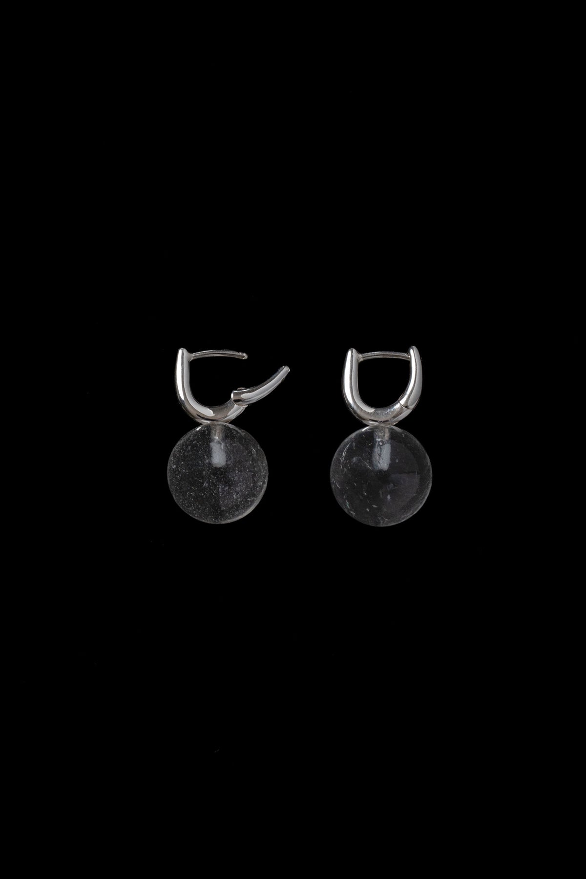 DEWDROP CRYSTAL HOOPS