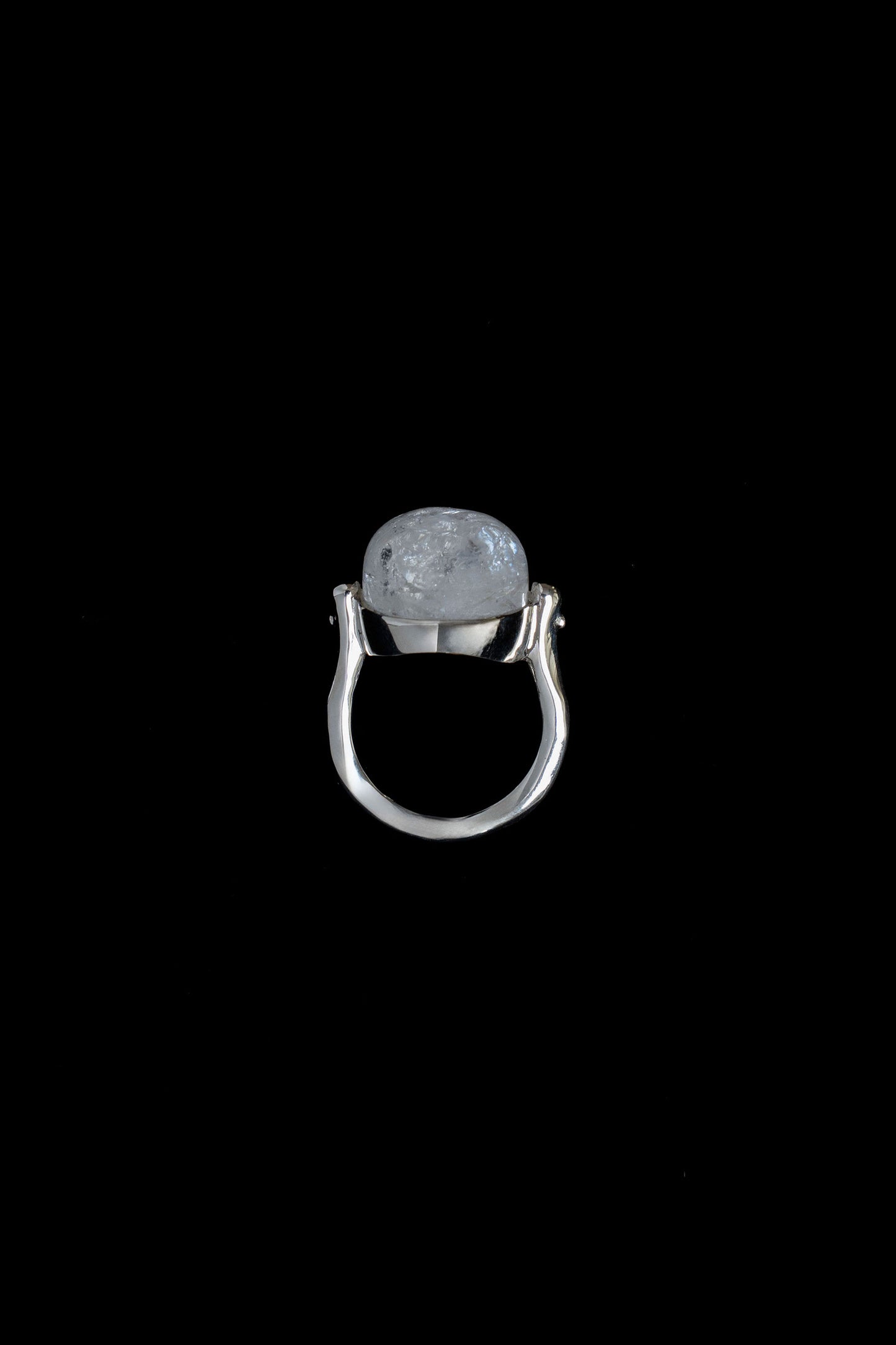 PUFFY STONE RING/IRIS QUARTZ