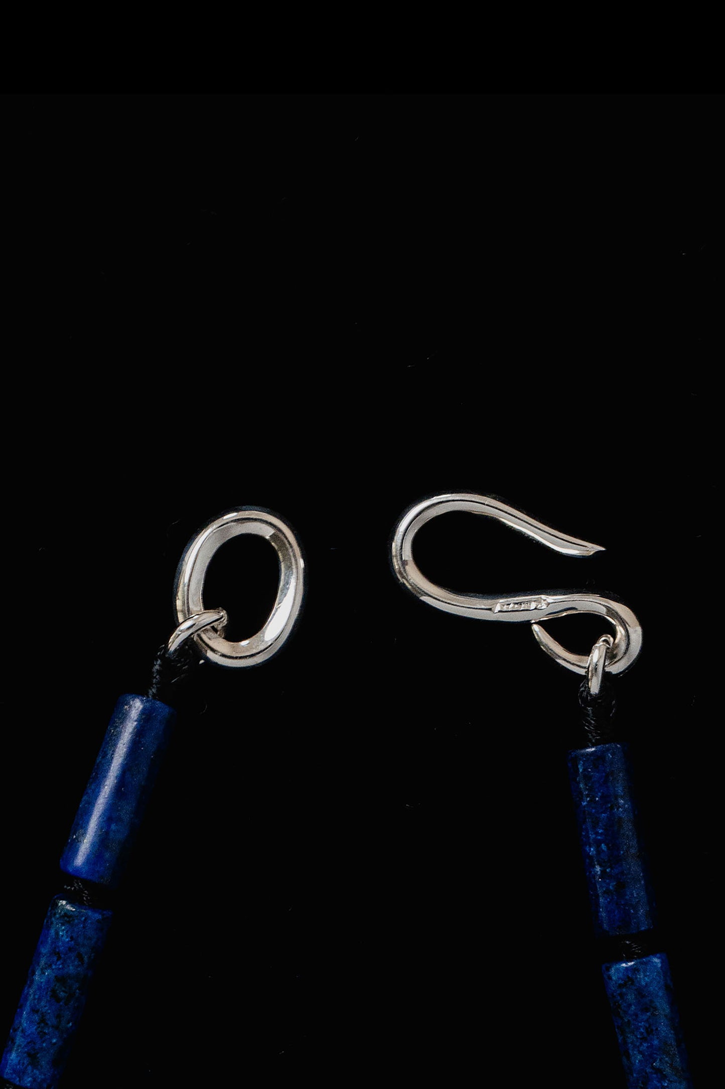 SMALL TUBE LAPIS NECKLACE