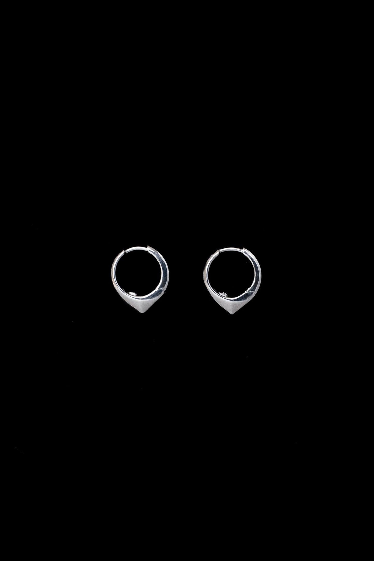 SMALL WILLOW EARRINGS