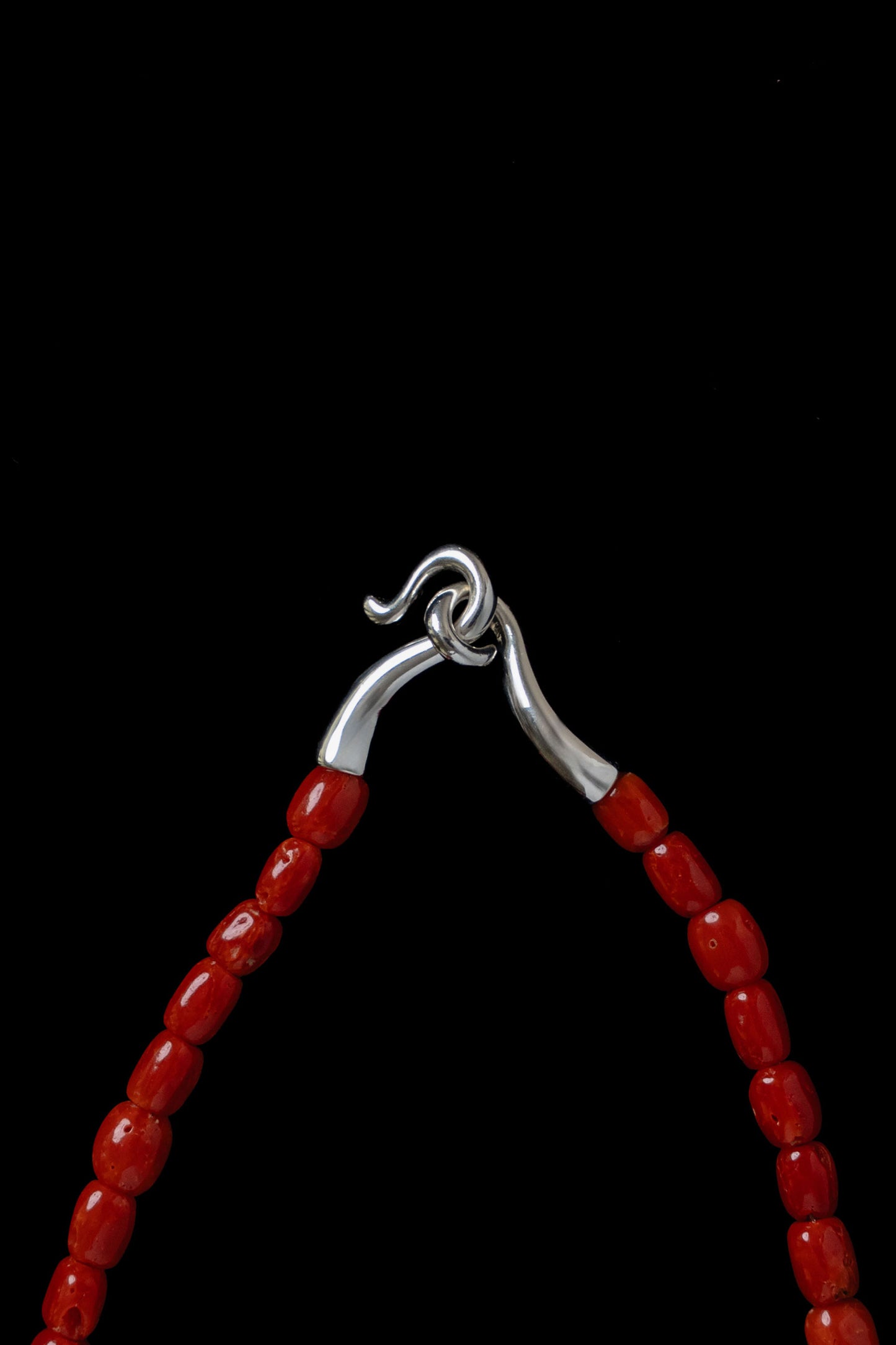 BABY CORAL NECKLACE