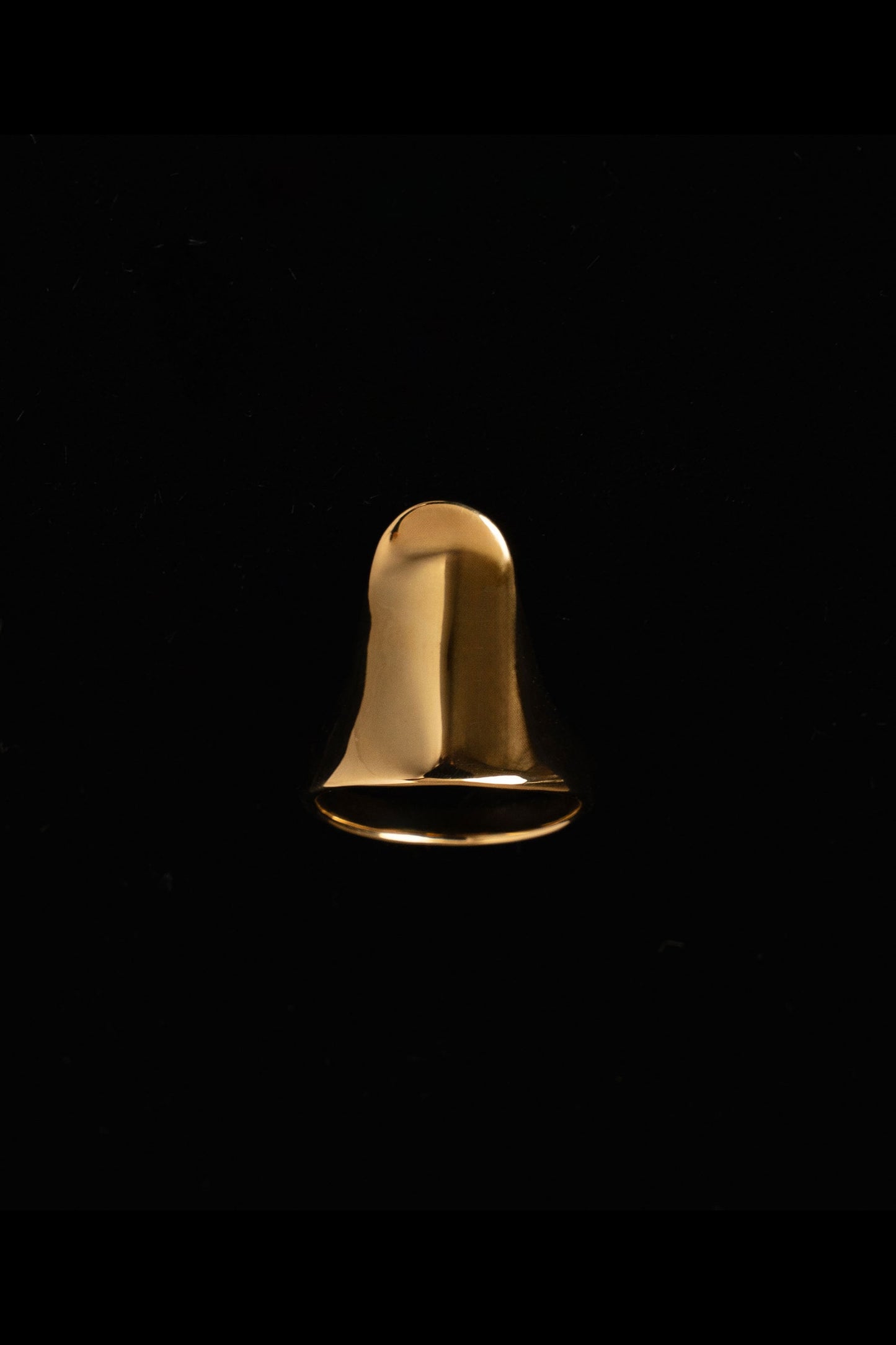 NAIL RING