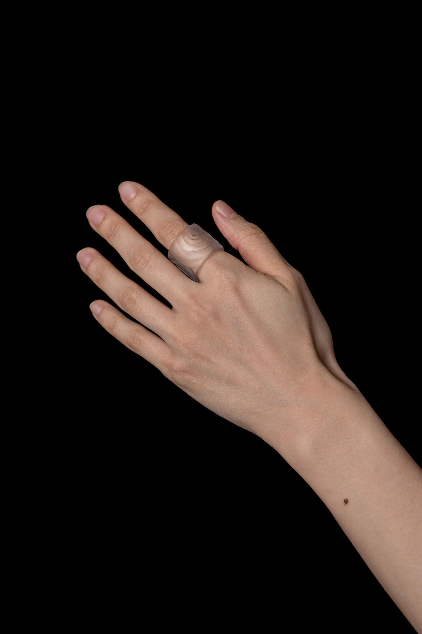 SWIRL STONE RING/CRYSTAL