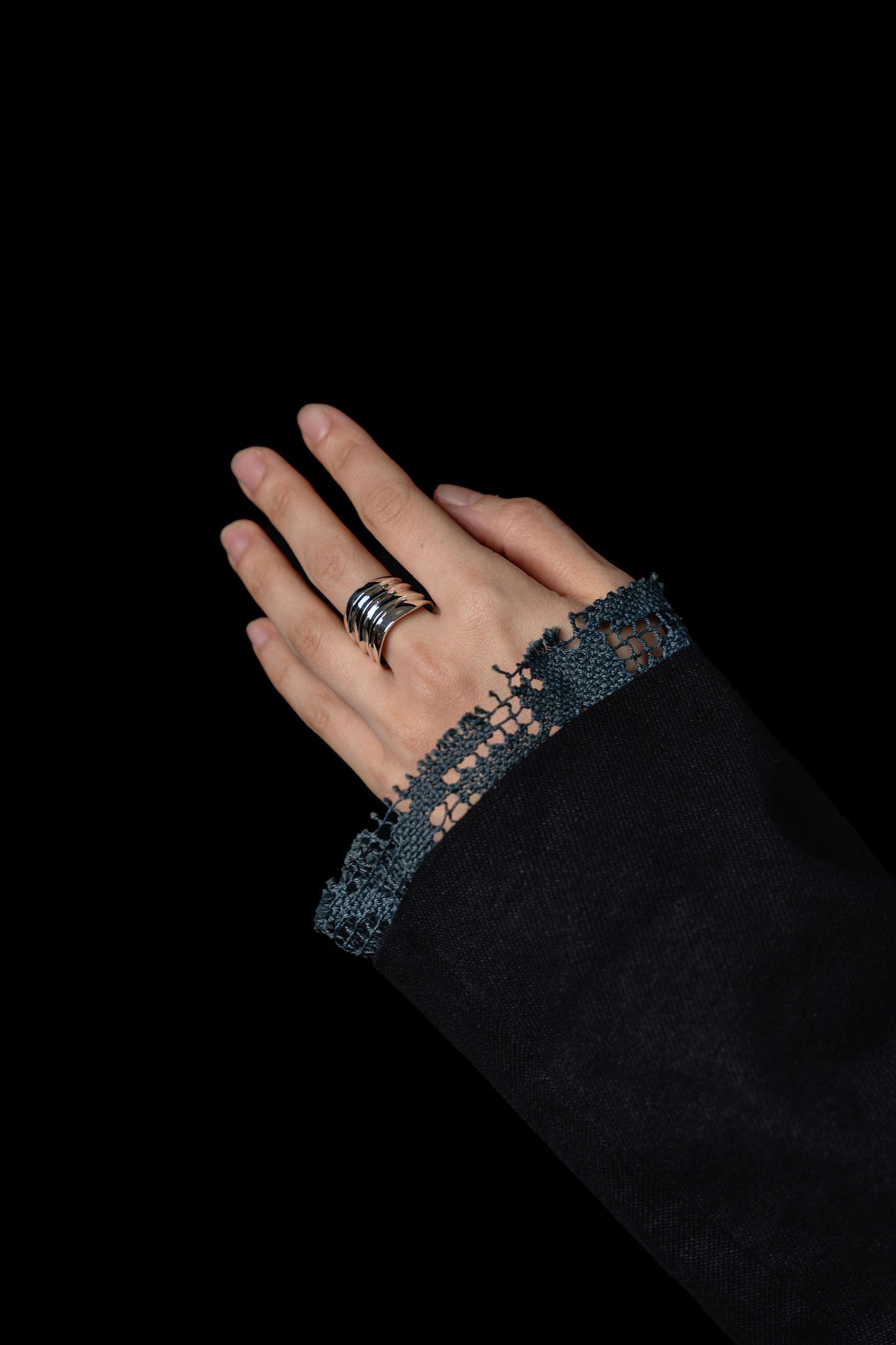 RIPPLE RING