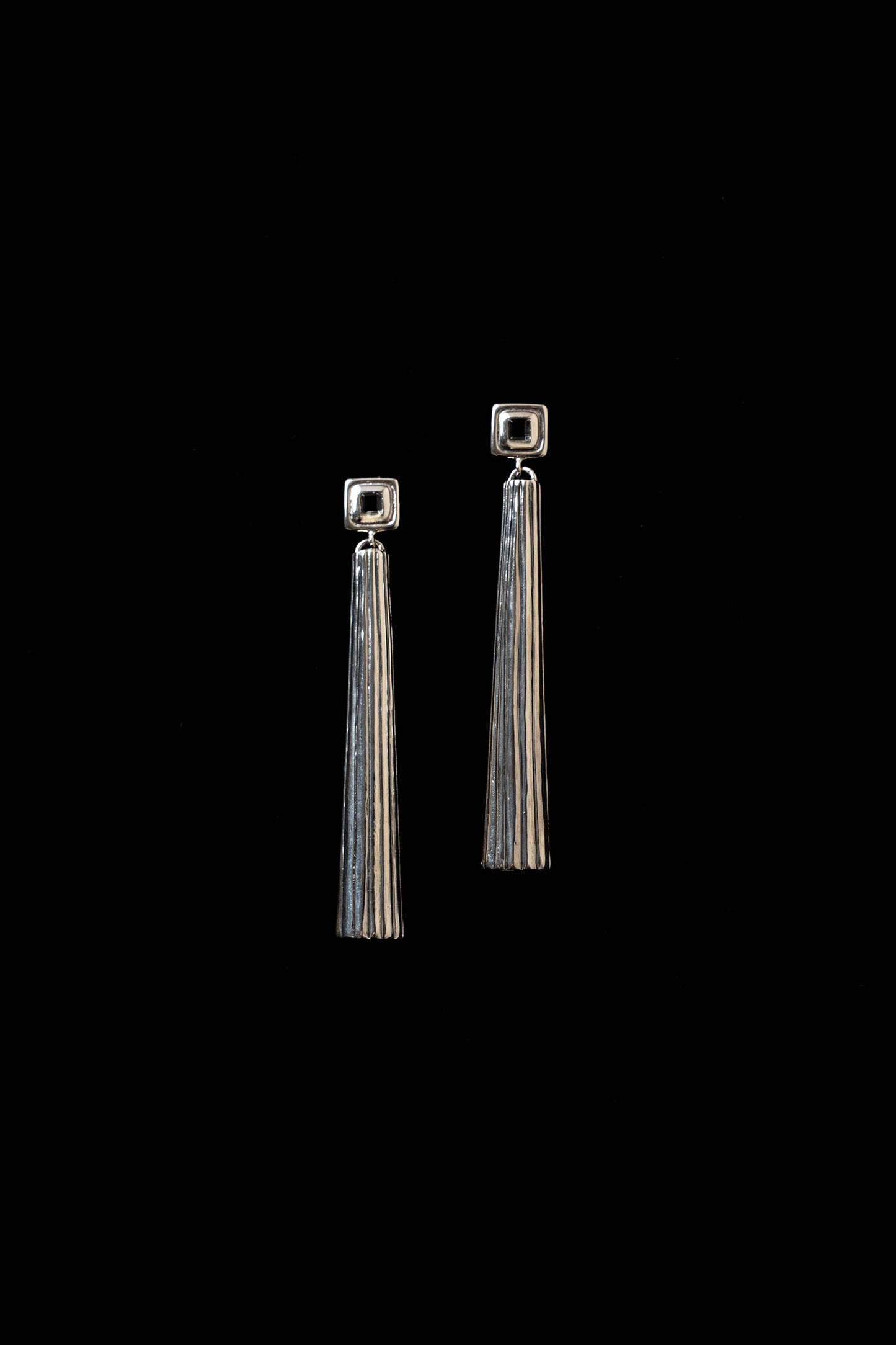 RIPPLE EARRINGS