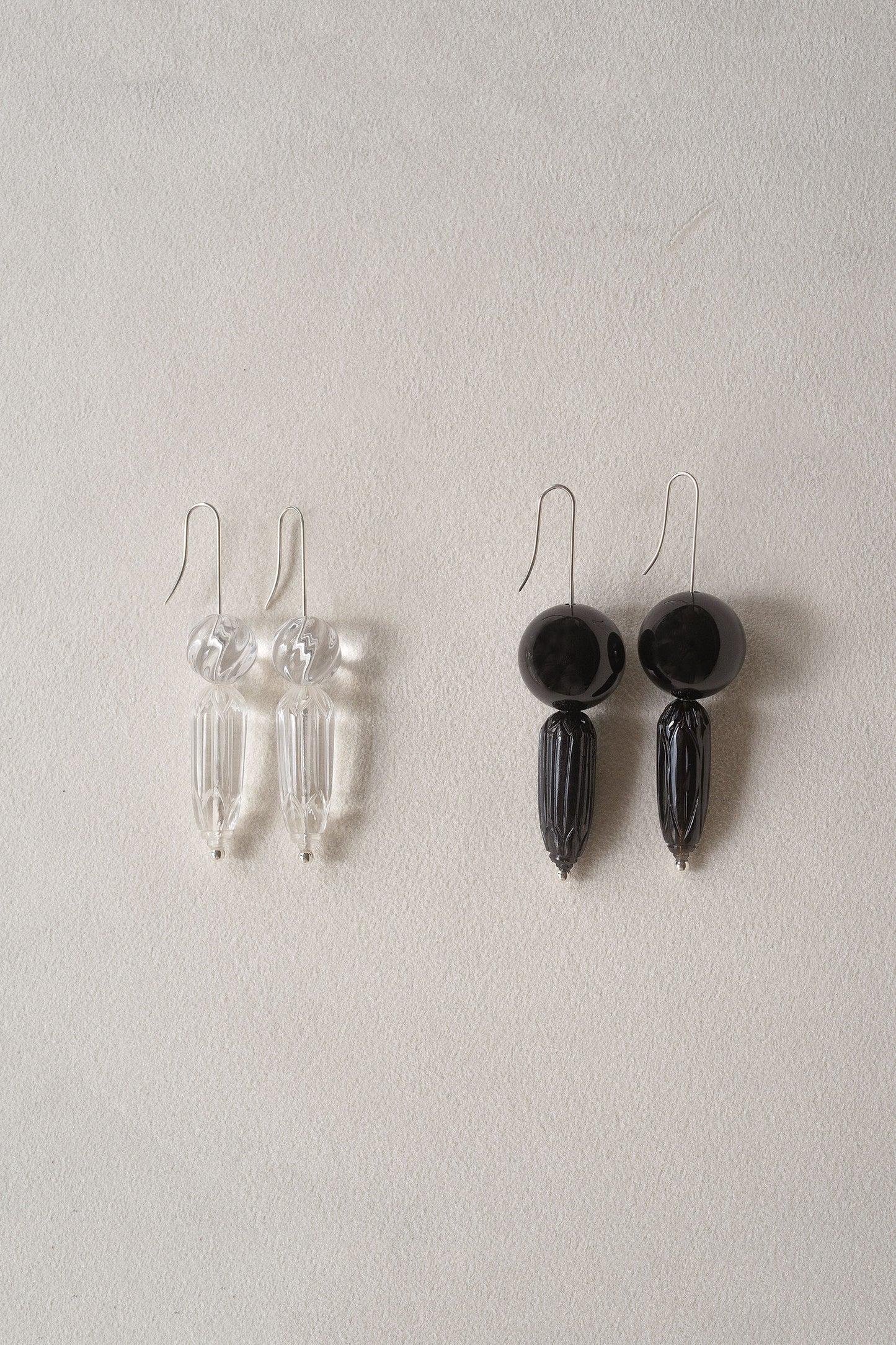 HISHI DROP EARRINGS/BLACK