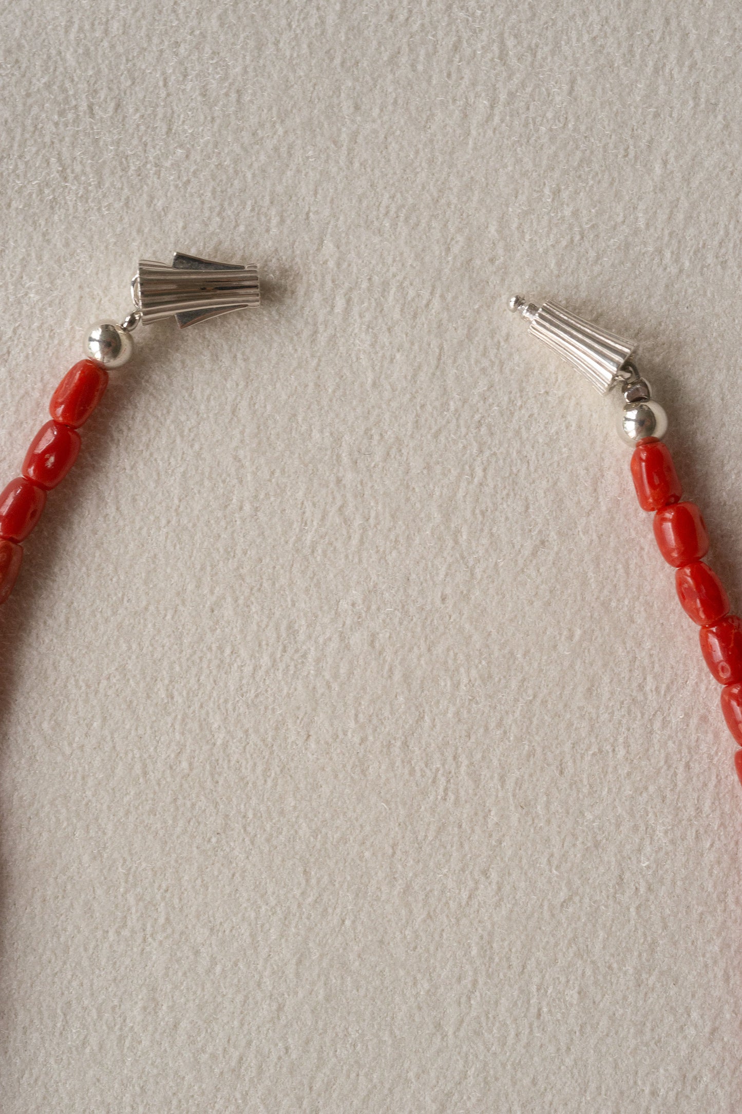 LONG CORAL NECKLACE