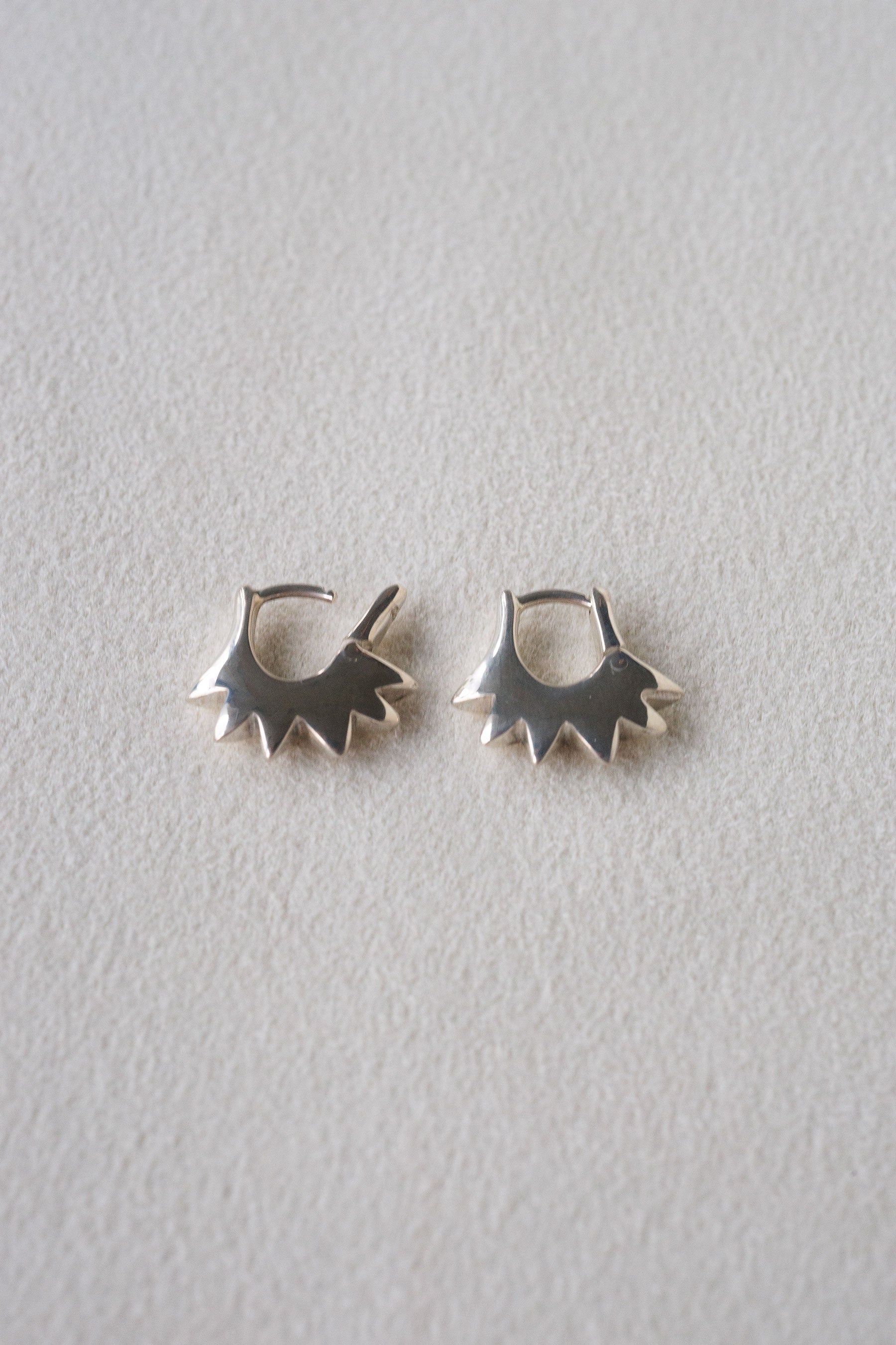 TINY SUN HOOPS｜R.ALAGAN(ララガン)公式通販｜サン(太陽)ピアス